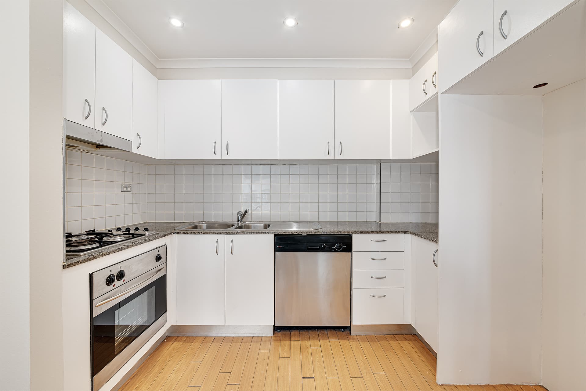 912/242 Elizabeth Street, Surry Hills NSW