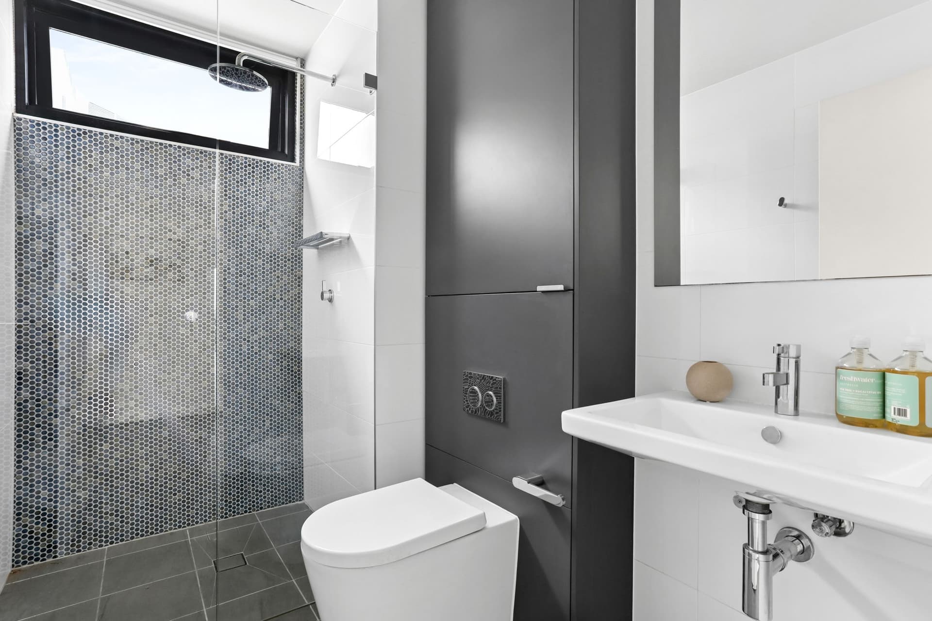 705C/22 Barr Street, Camperdown NSW