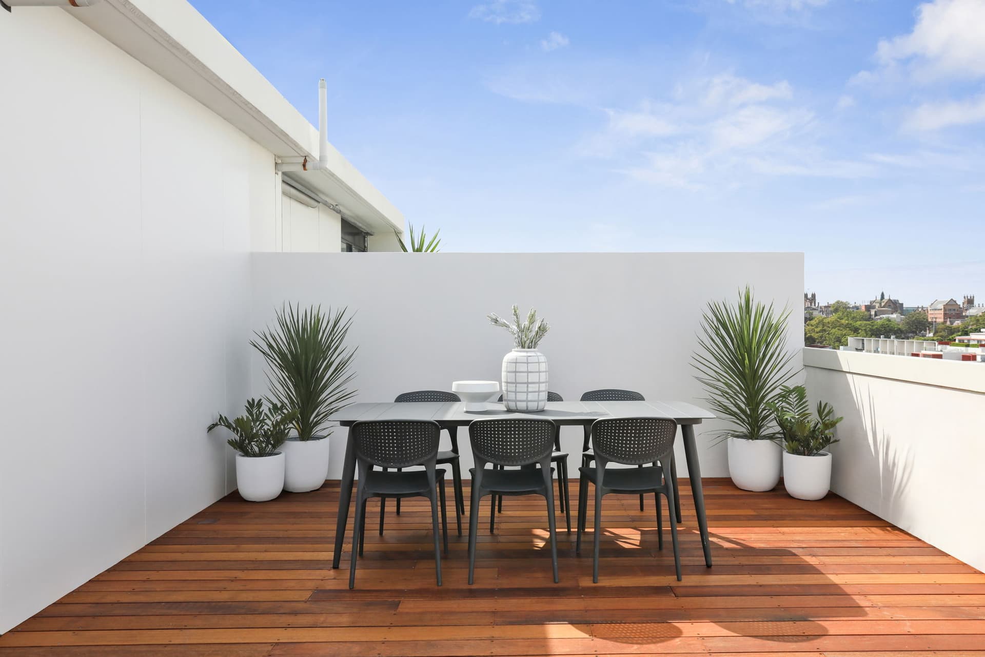 705C/22 Barr Street, Camperdown NSW