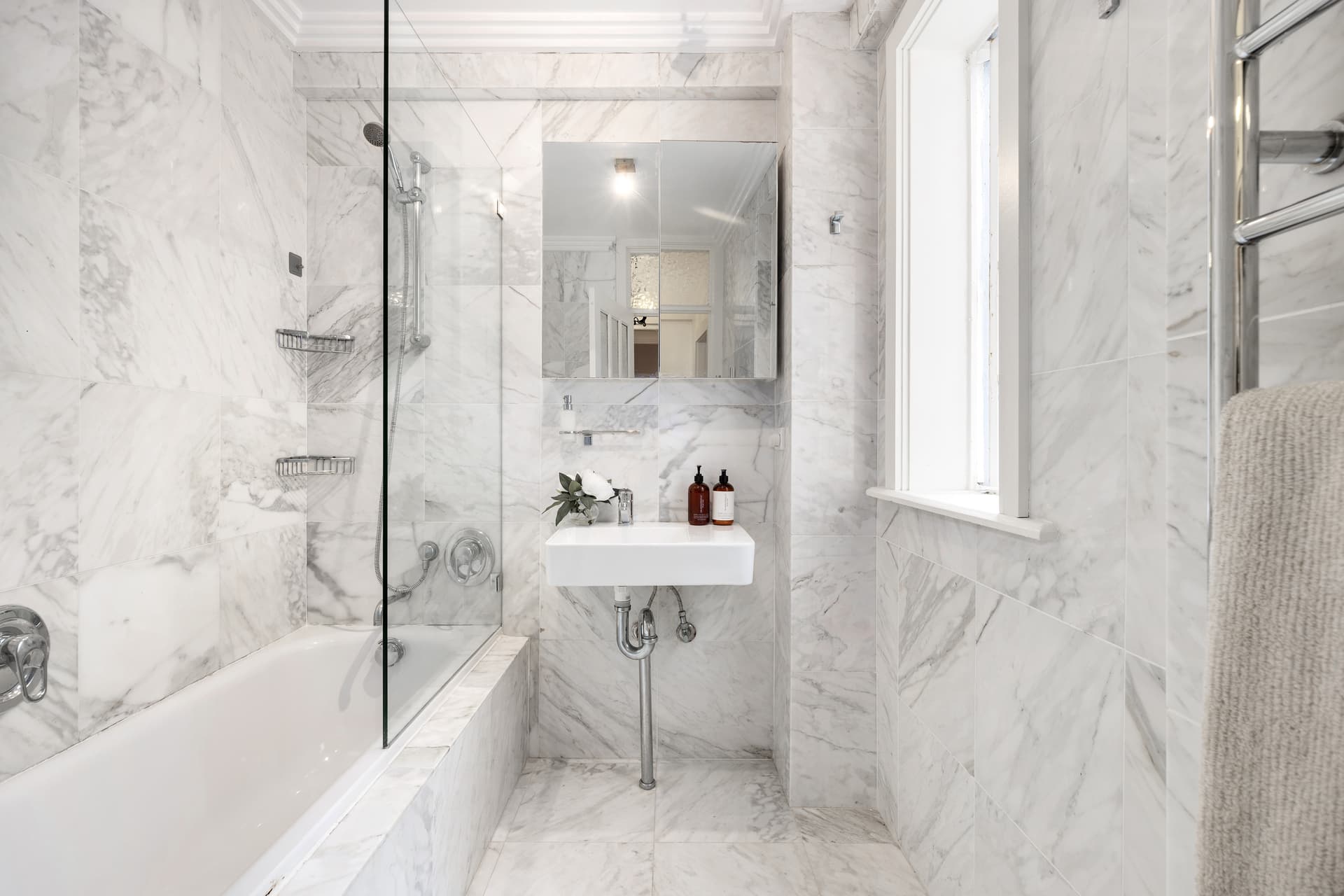 9/4 Ithaca Road, Elizabeth Bay NSW