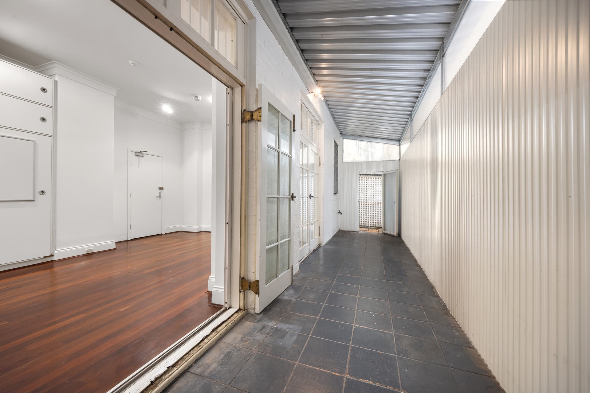 Studio (Unit 108)/Shop (109) 221-223 Darlinghurst Road, Darlinghurst NSW