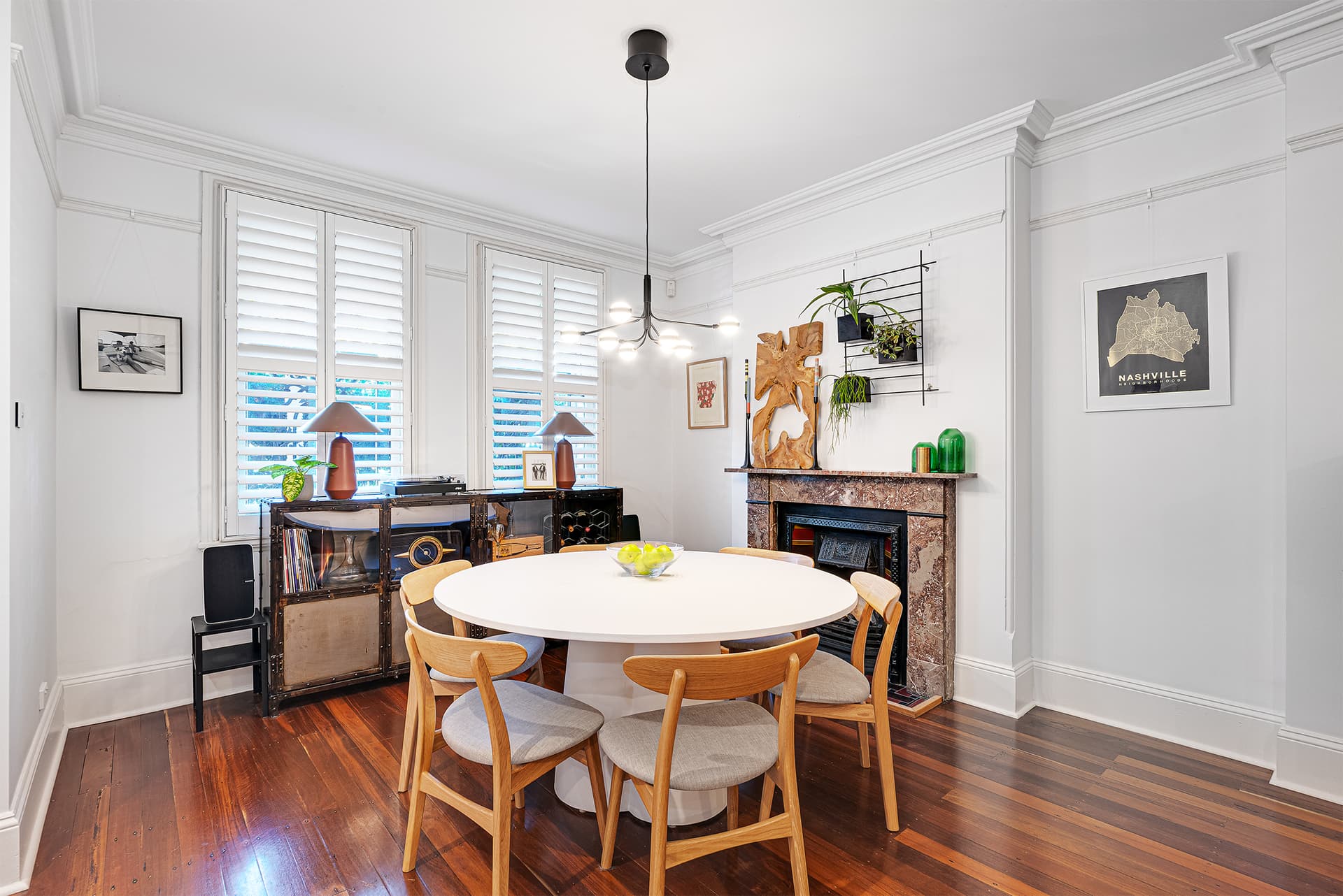 8 Richards Avenue, Surry Hills NSW