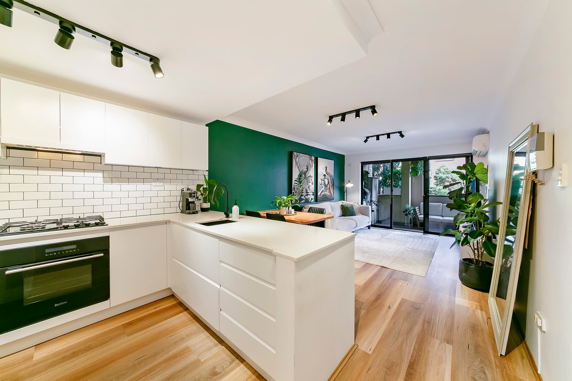 8/1B Coulson Street, Erskineville NSW