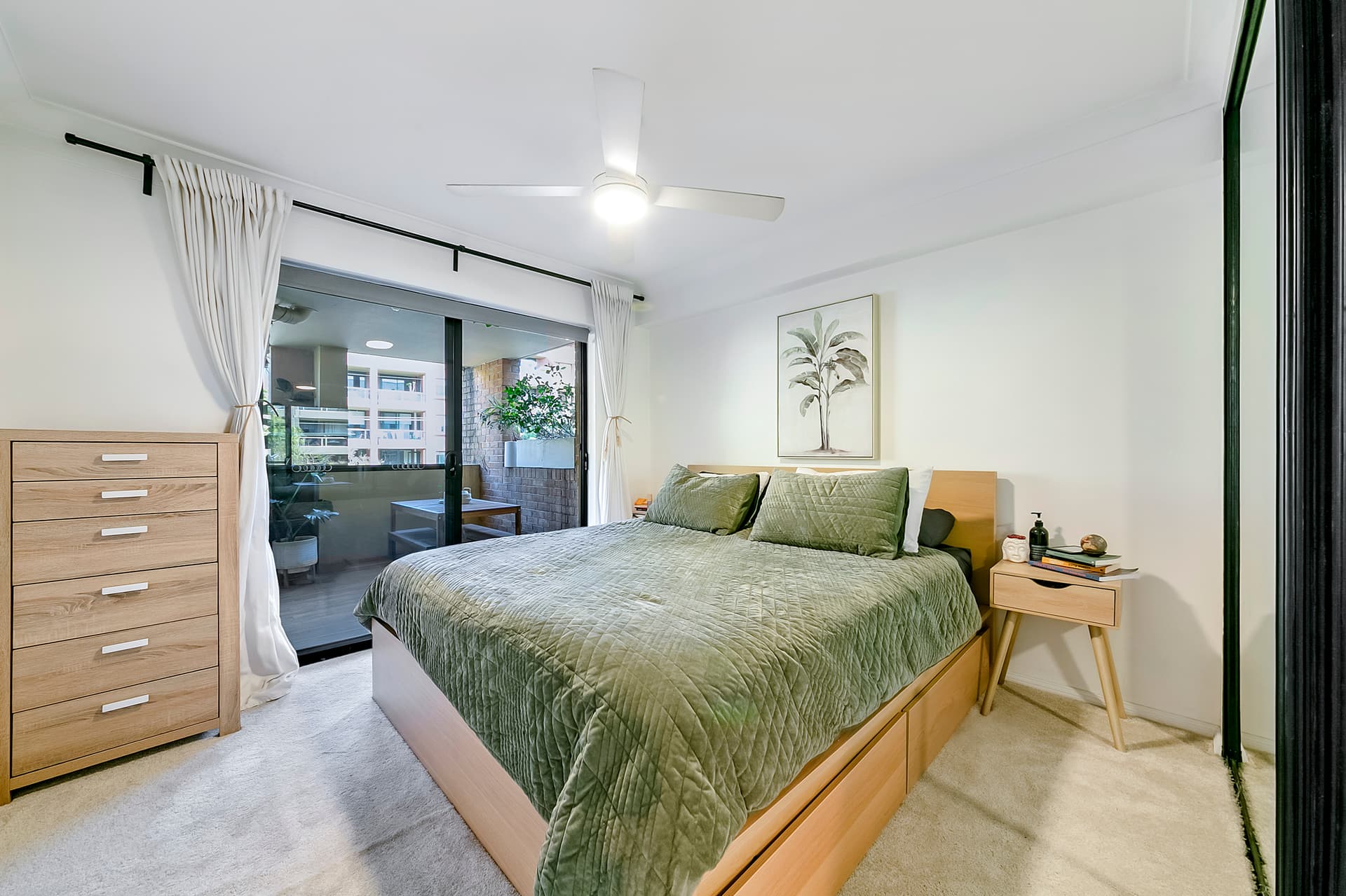 8/1B Coulson Street, Erskineville NSW