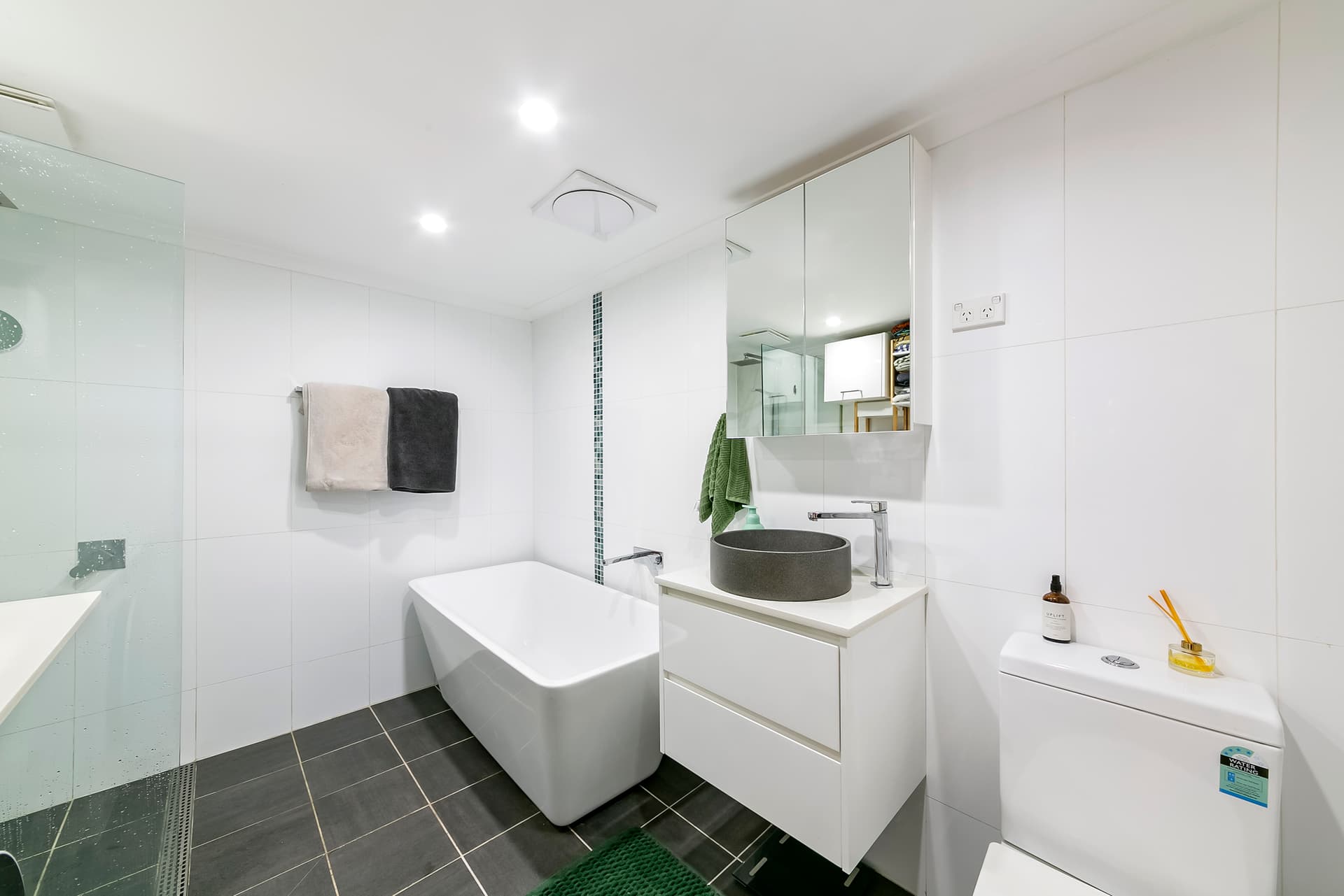 8/1B Coulson Street, Erskineville NSW