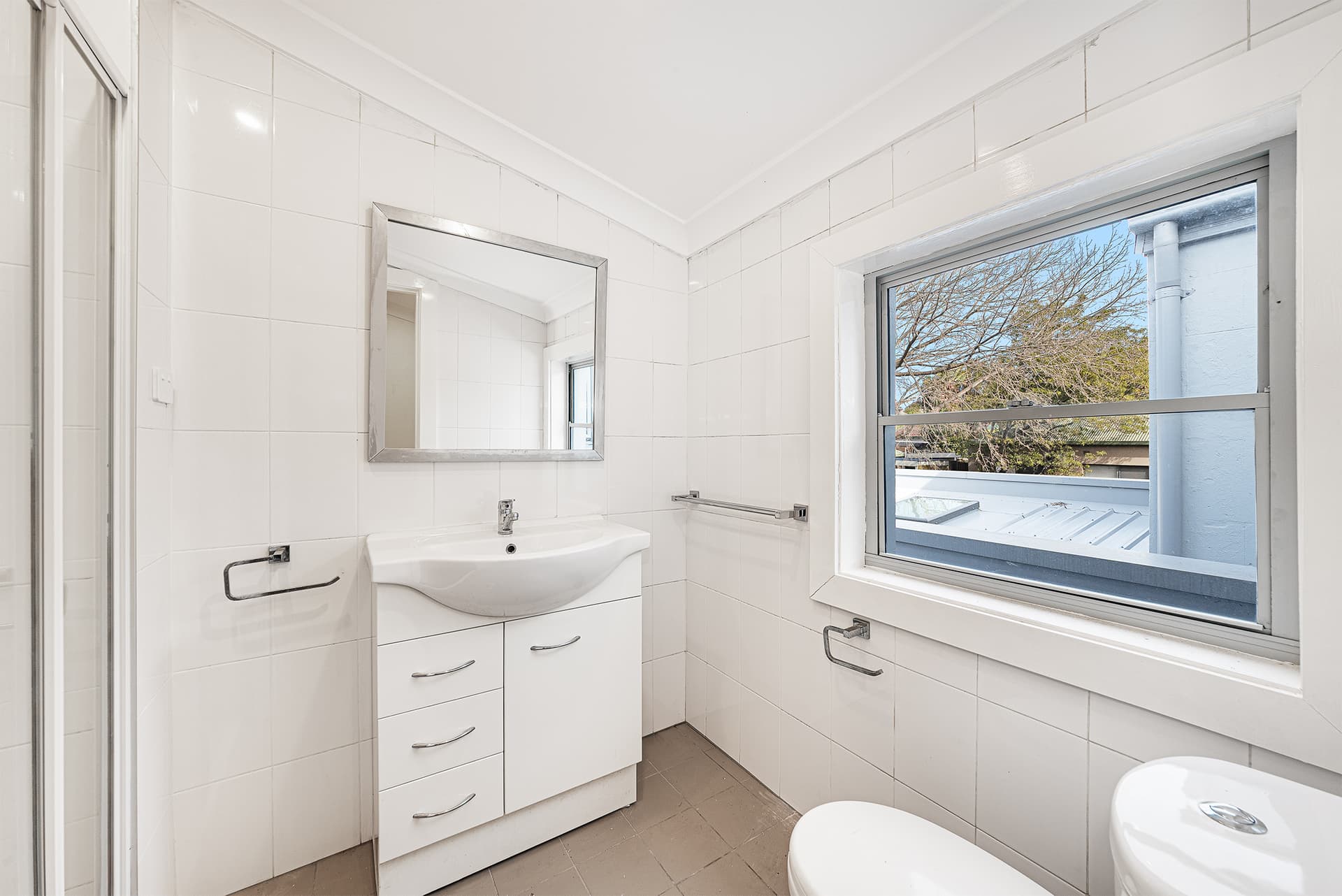 10 Unwins Bridge Road, St Peters NSW