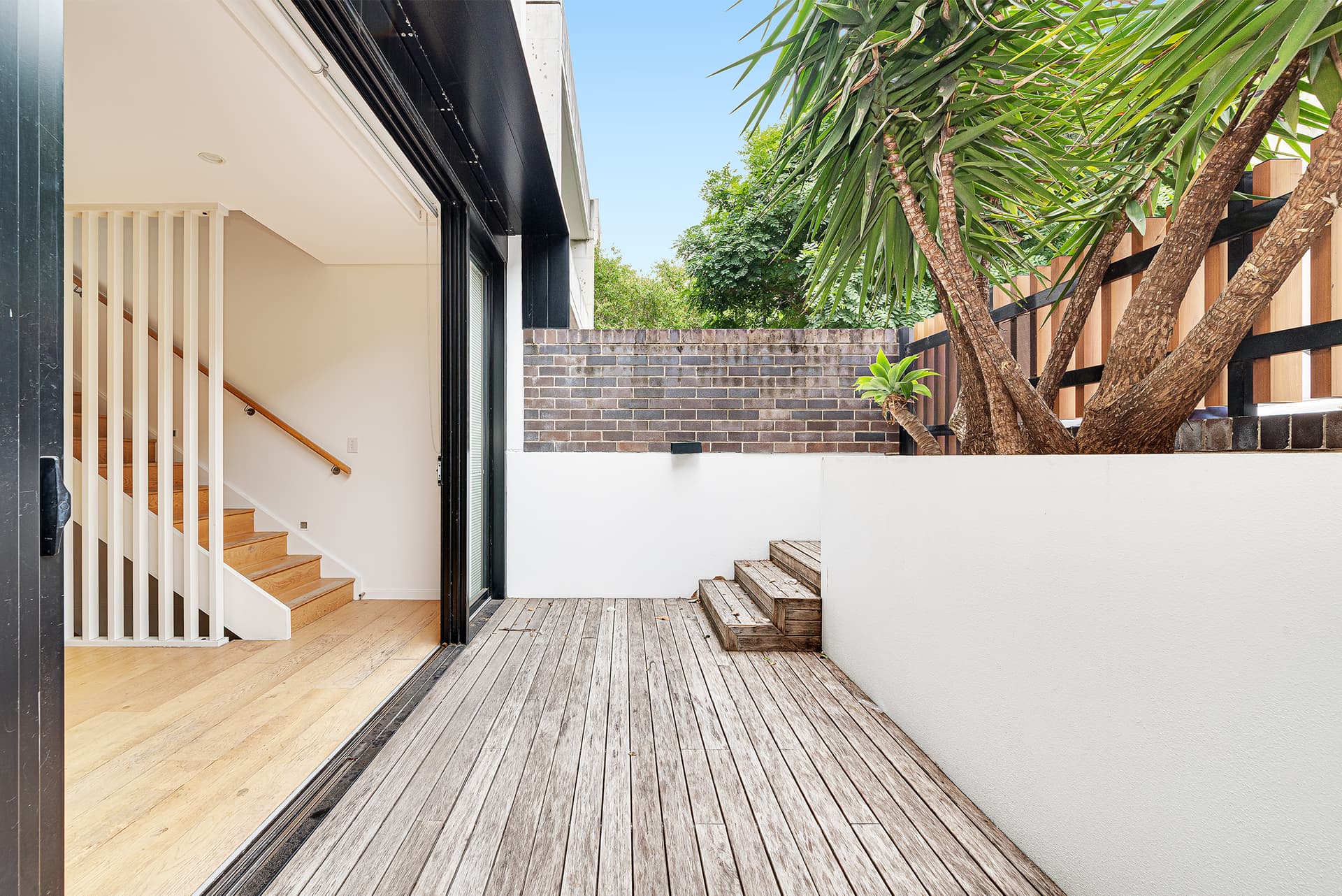 10 Barr Street, Camperdown NSW