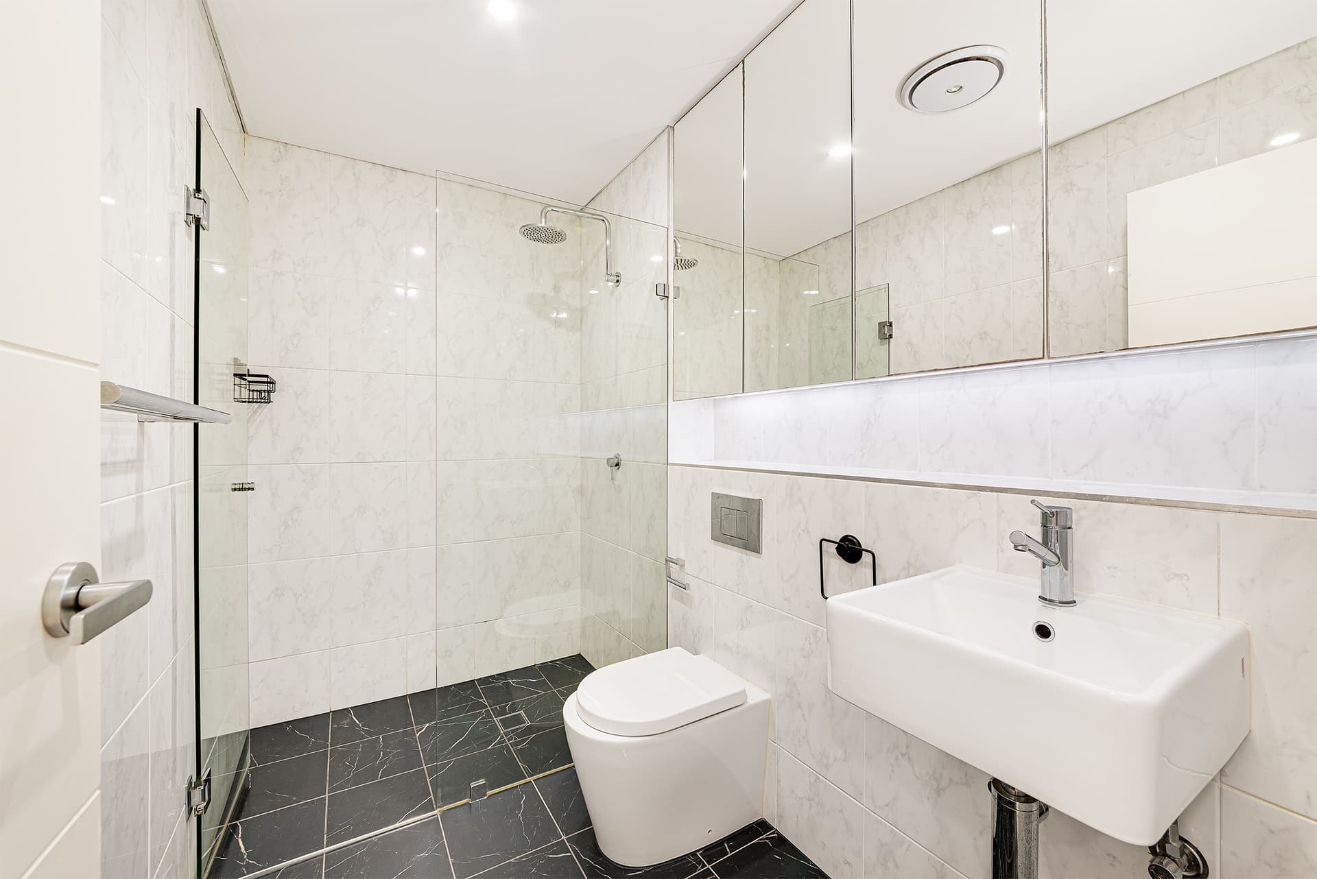 16/156 Botany Road, Alexandria NSW