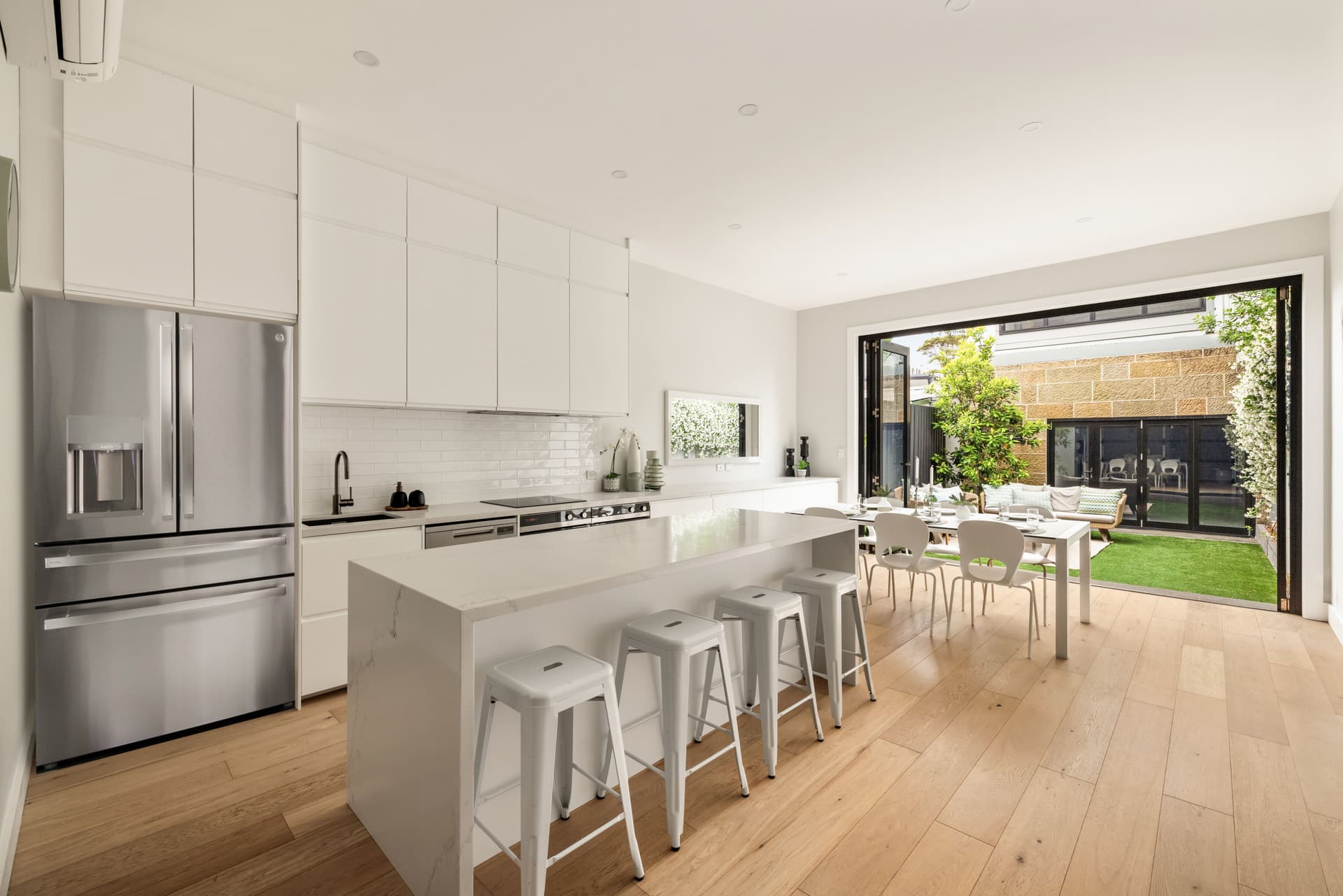 10 Thurlow Street, Redfern NSW