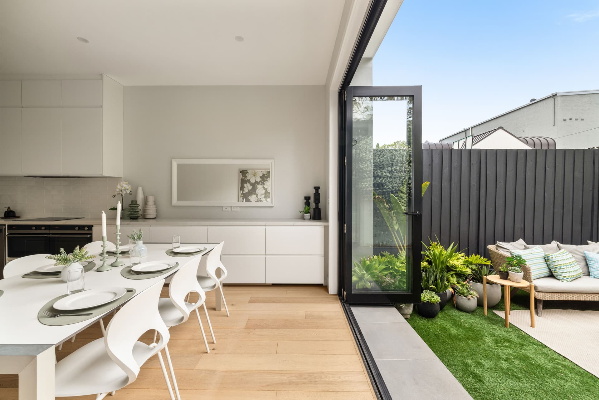 10 Thurlow Street, Redfern NSW