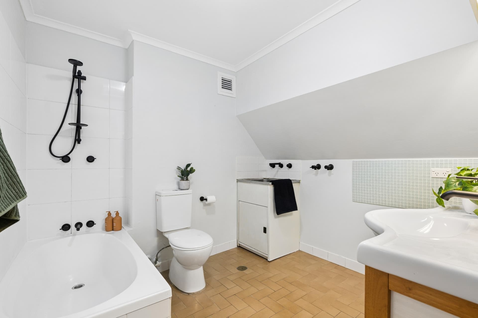 12/150-166 Forbes Street, Woolloomooloo NSW