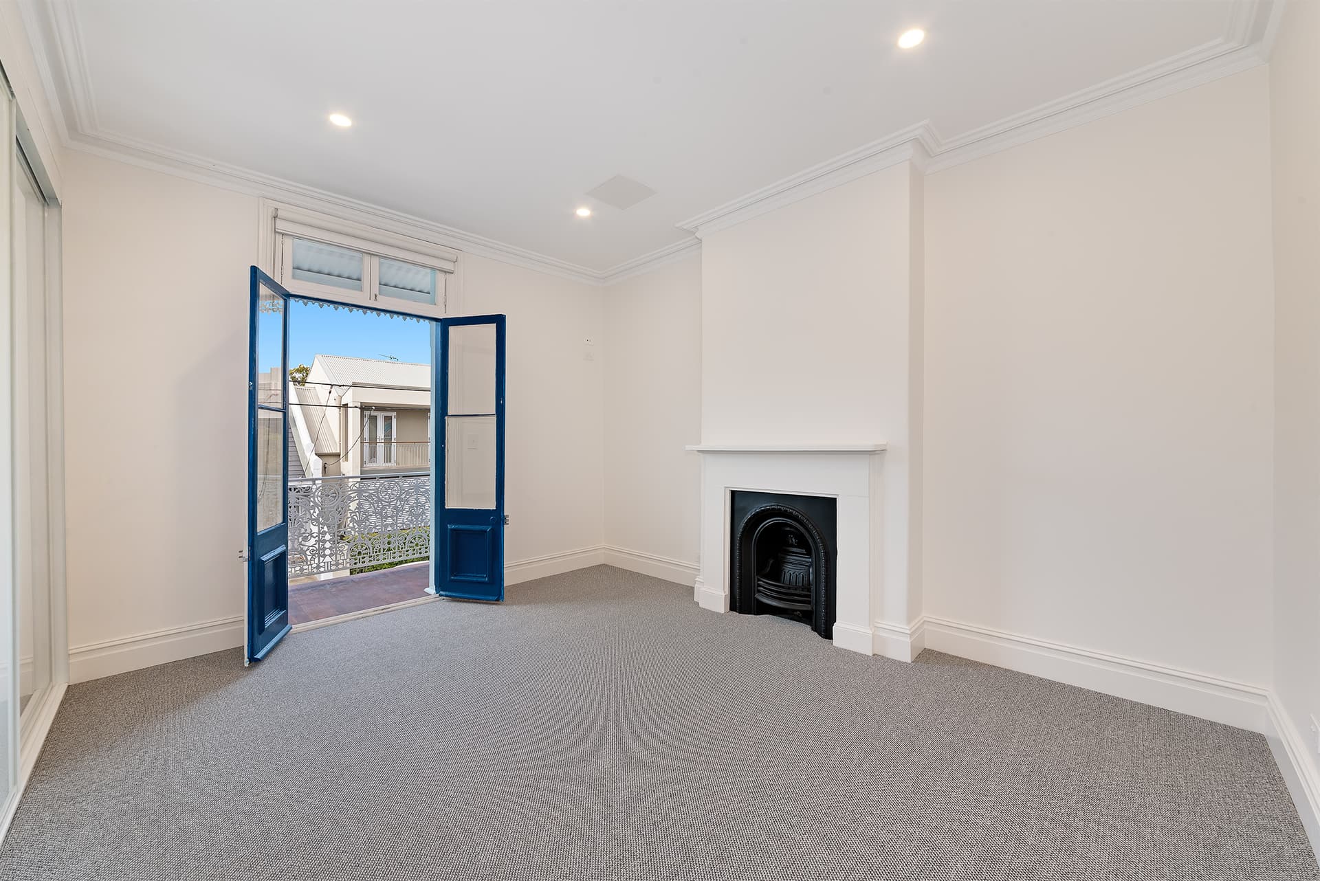 79 Mill Hill Road, Bondi Junction NSW