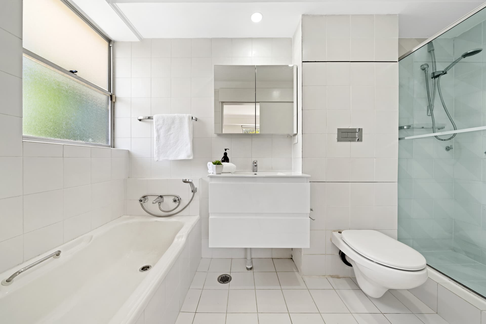 15/4 Mitchell Road, Darling Point NSW