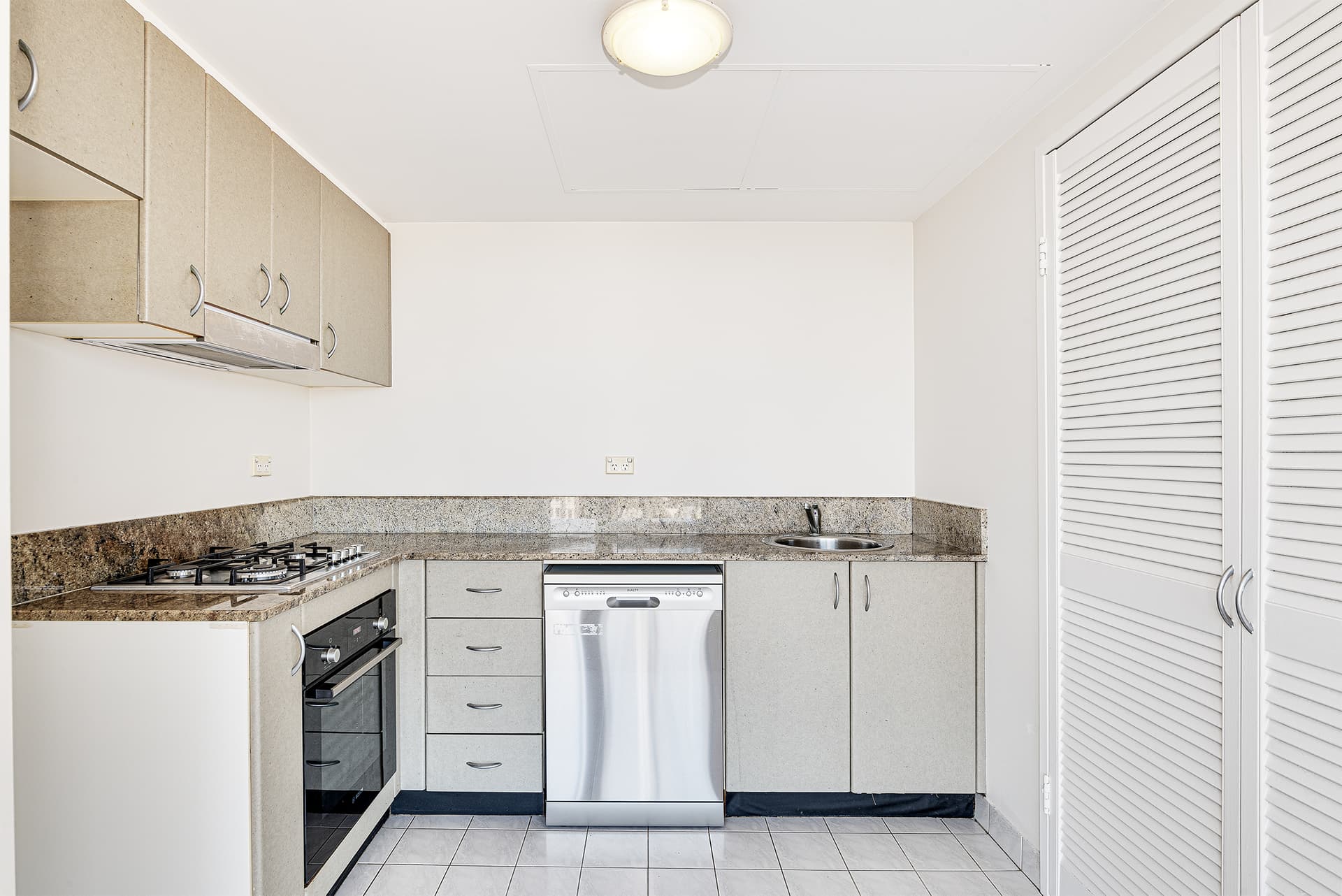 1003/174 Goulburn Street, Surry Hills NSW