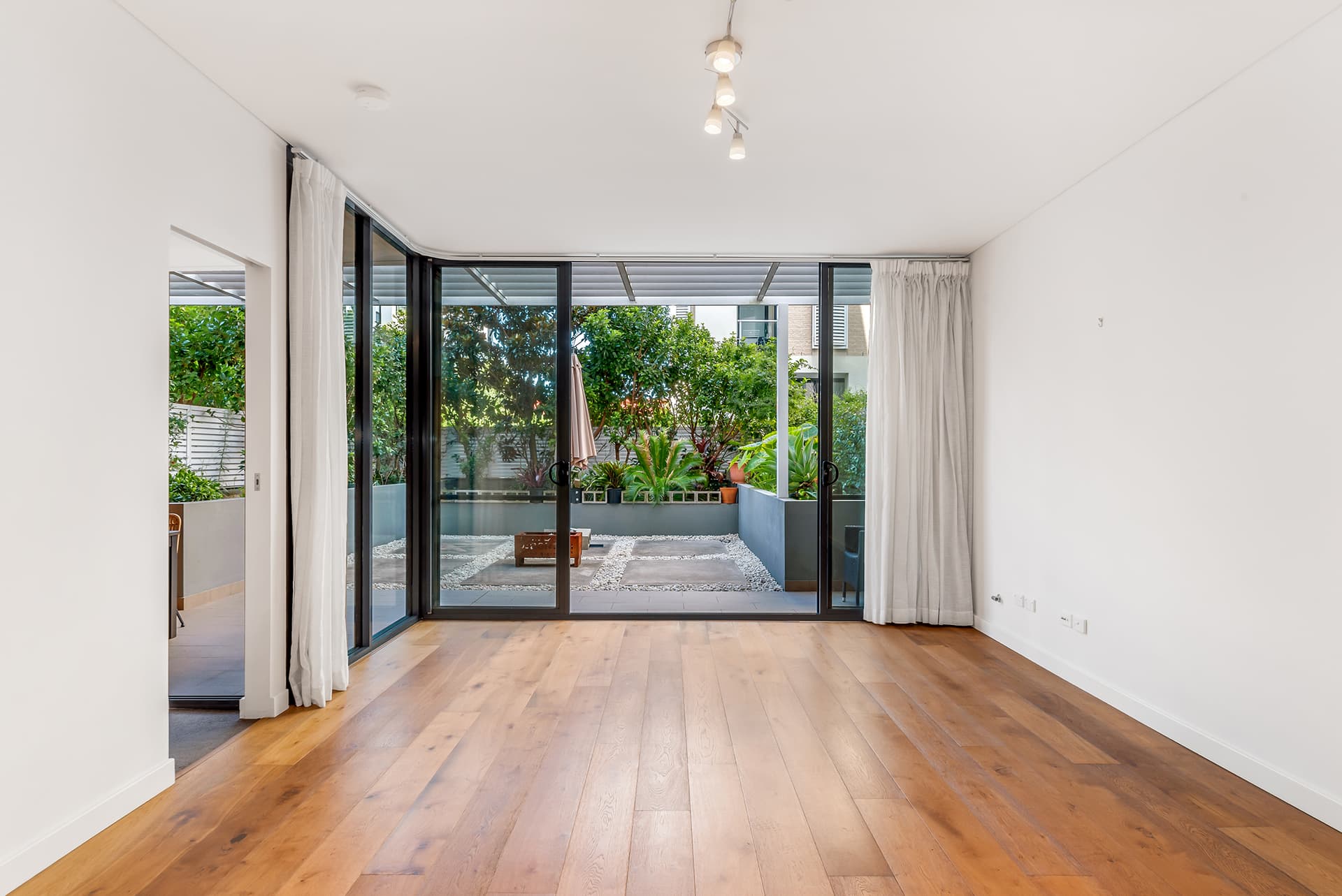 105/95 Dalmeny Avenue, Rosebery NSW