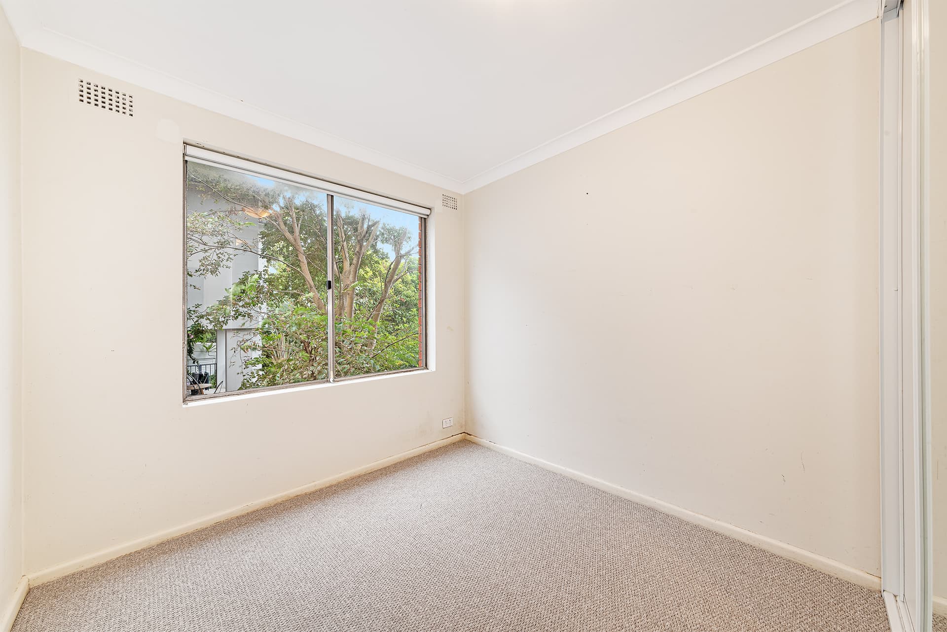 2/84 Blair Street, North Bondi NSW