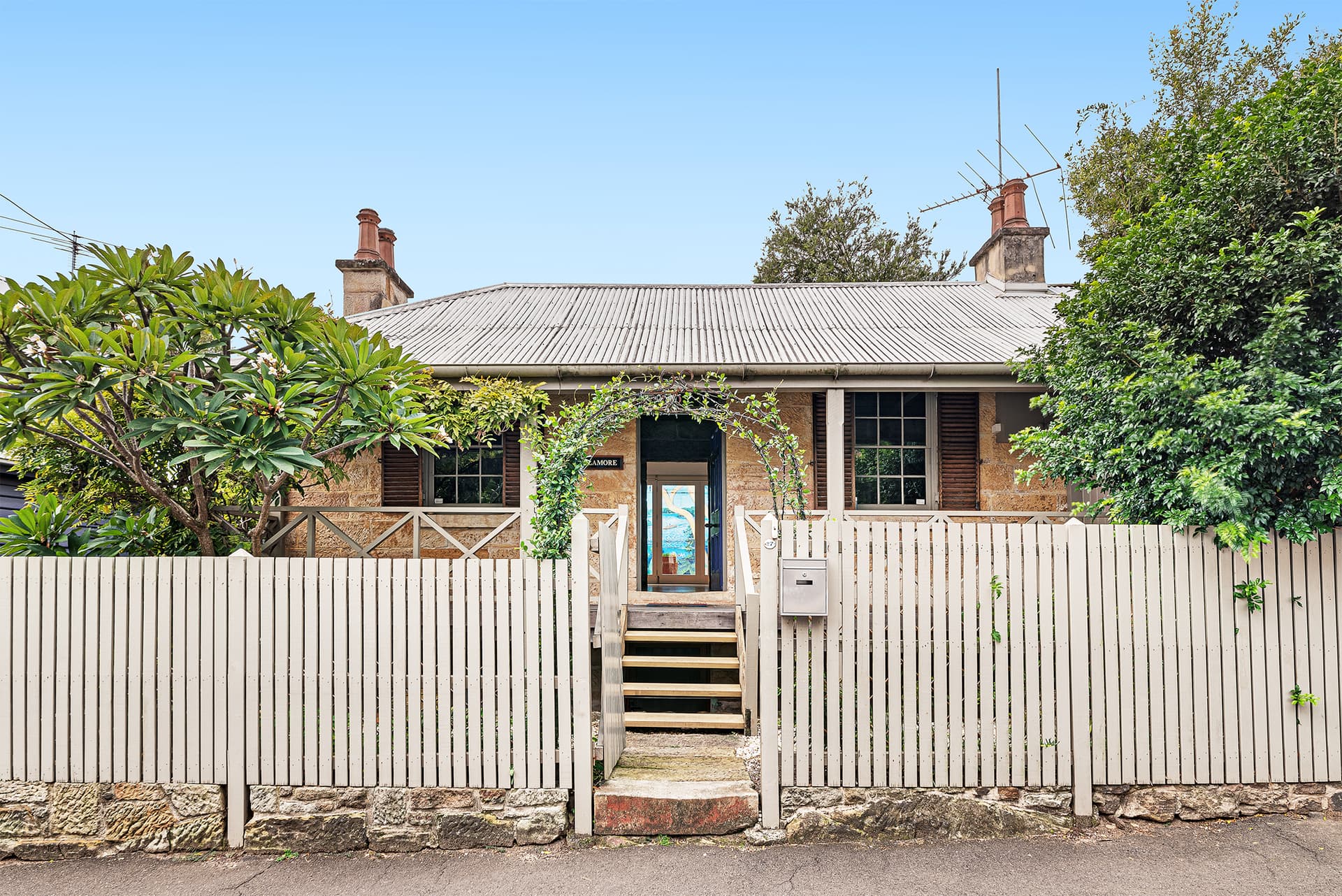 27 Trouton Street, Balmain NSW