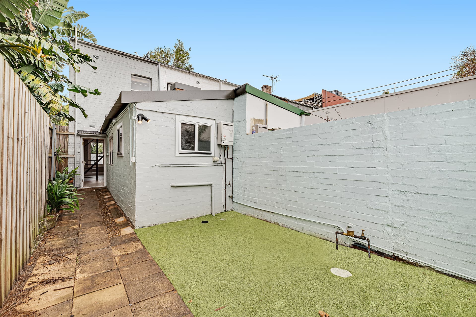 2 Rennie Street, Redfern NSW