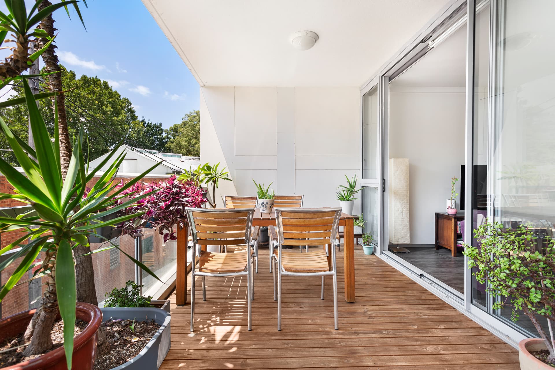 202/16-20 Larkin Street, Camperdown NSW