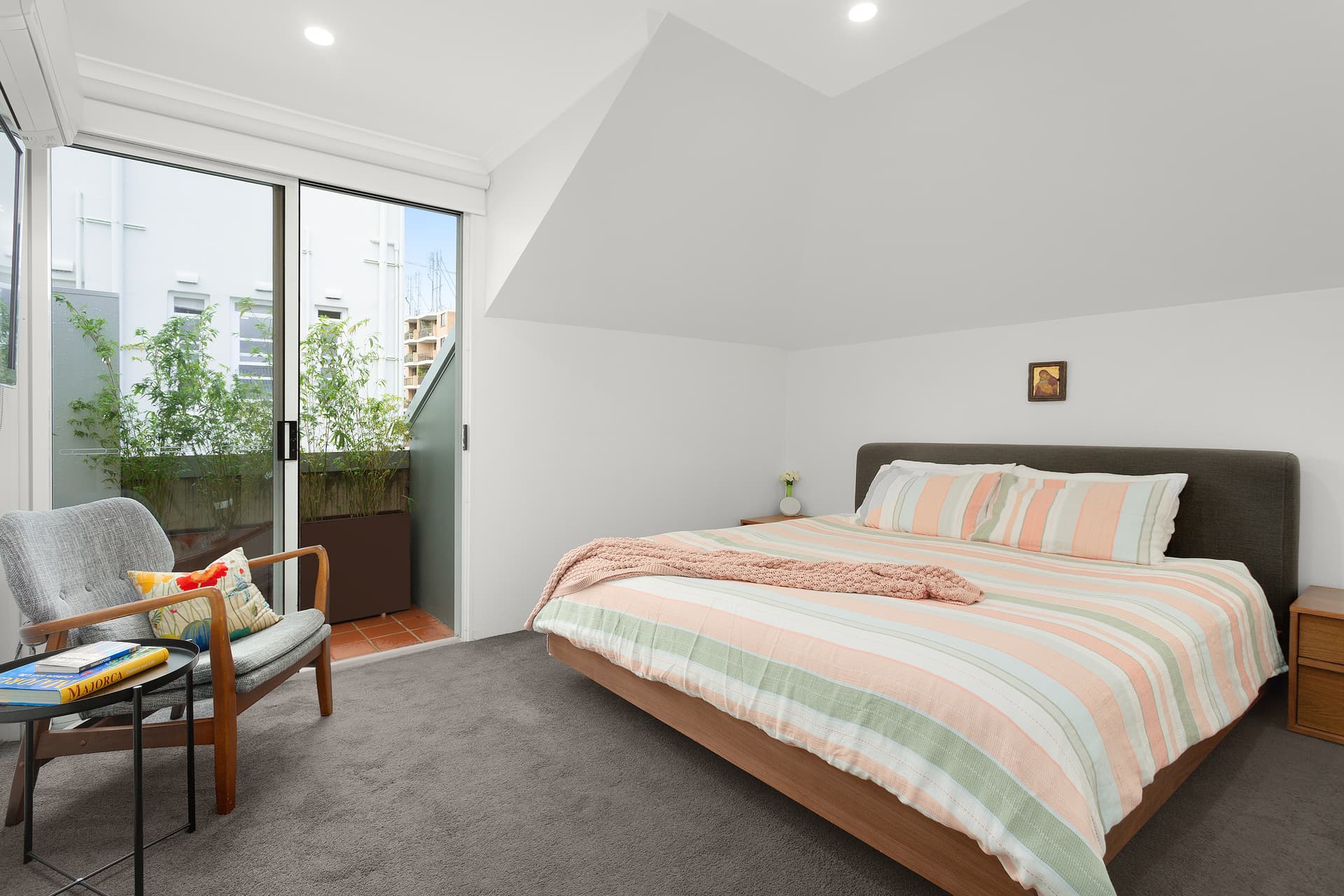 8/15 Little Bourke Street, Surry Hills NSW