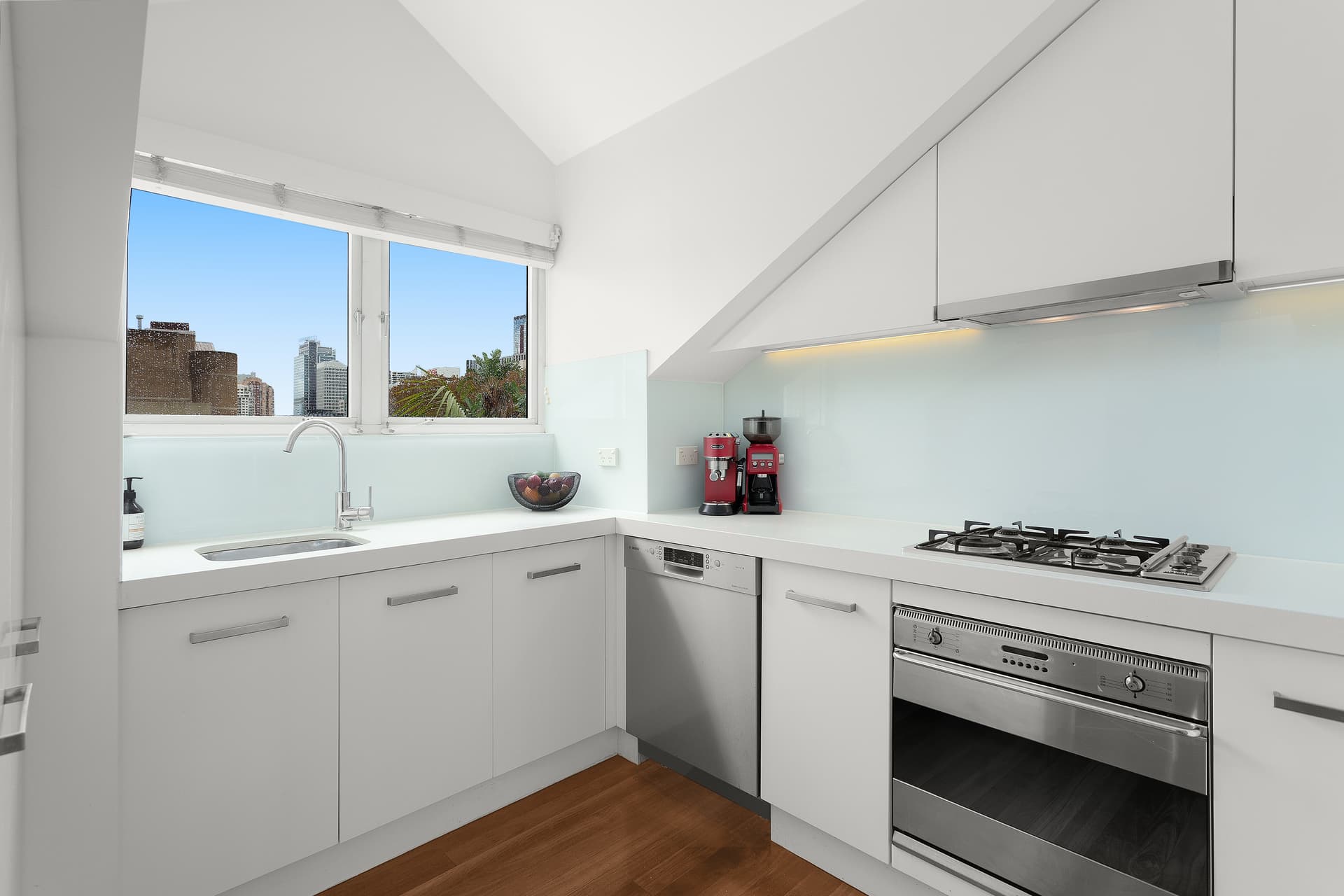 8/15 Little Bourke Street, Surry Hills NSW