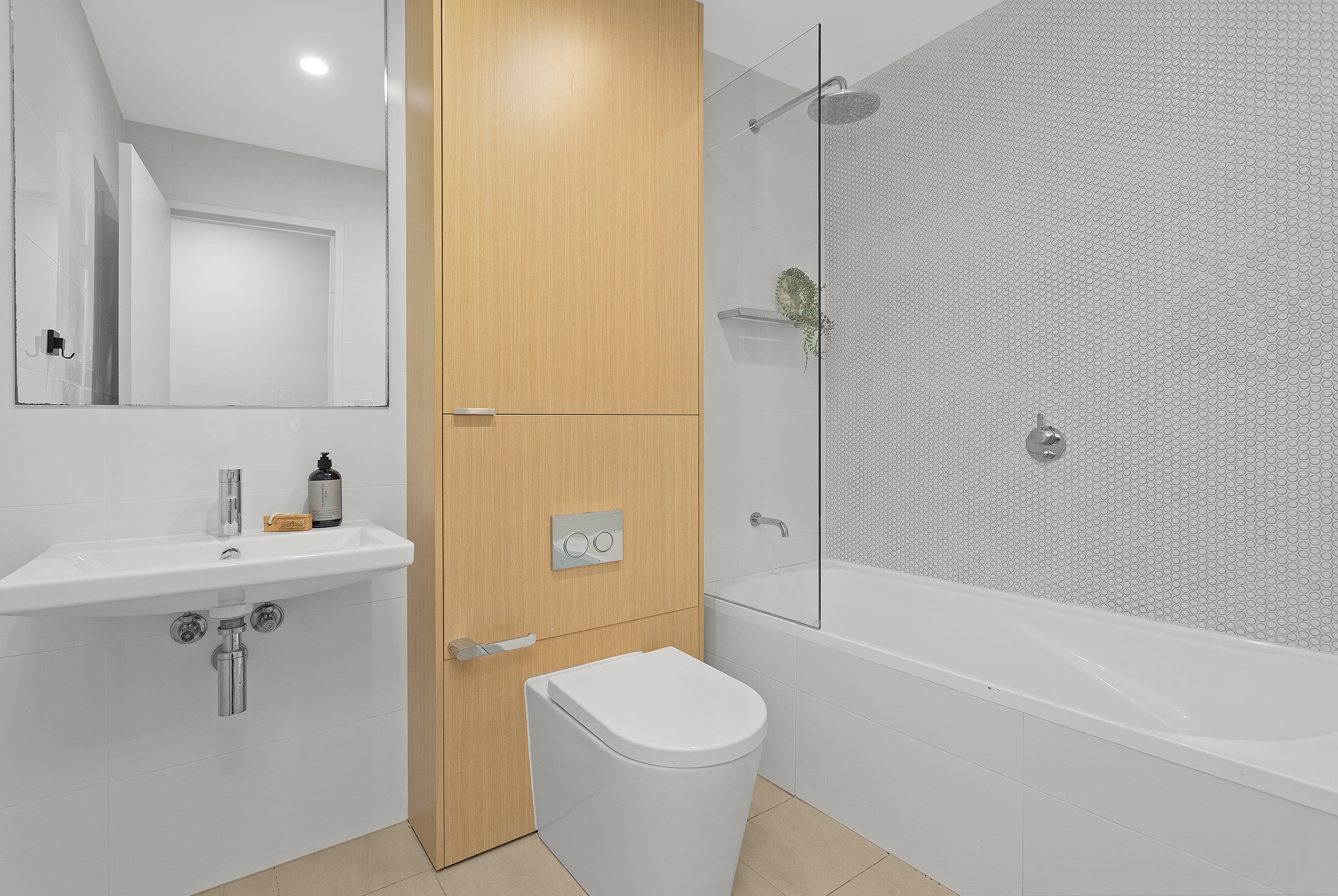 G07/2 Barr Street, Camperdown NSW