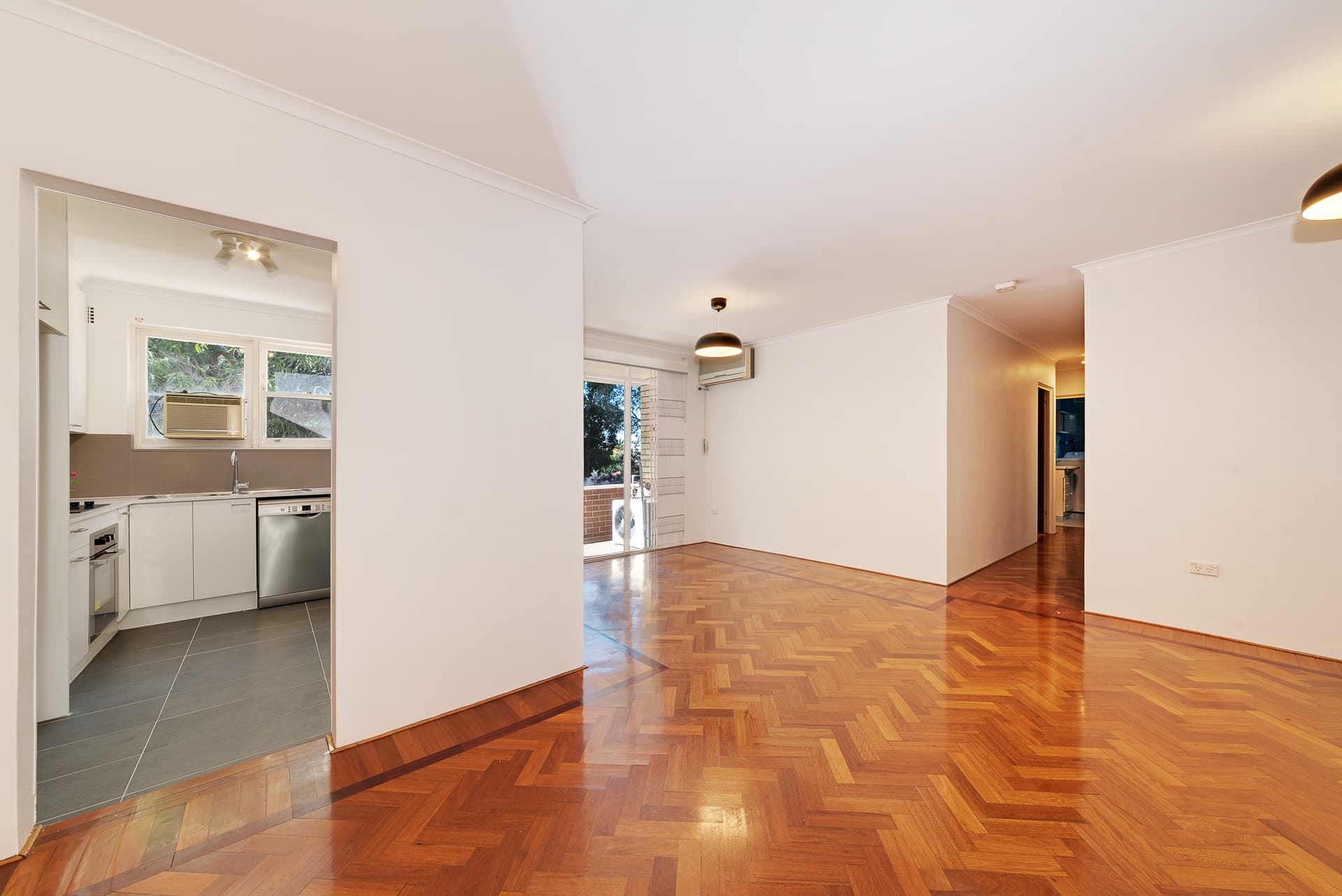 2/54 Sir Thomas Mitchell Road, Bondi Beach NSW