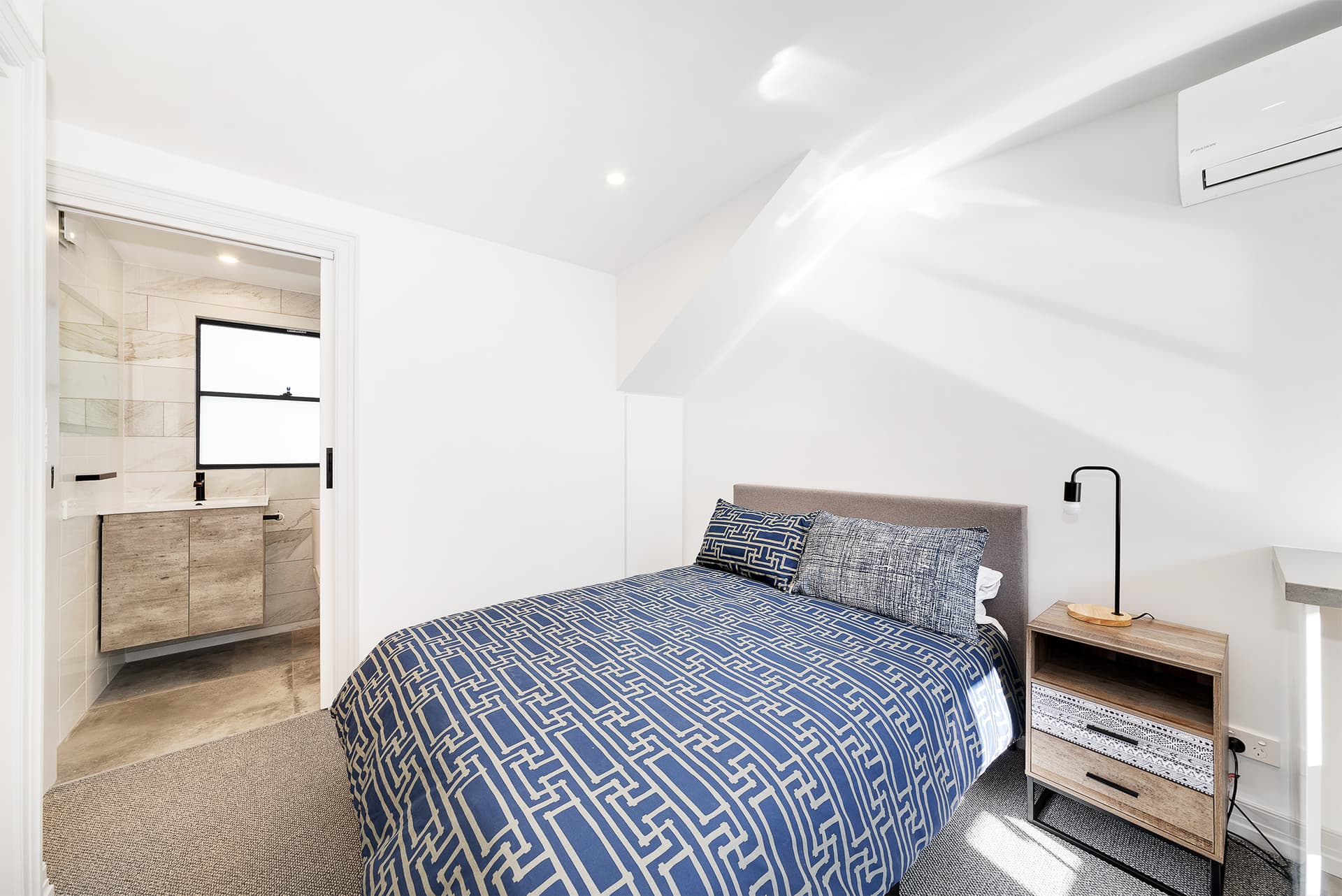 132 Commonwealth Street, Surry Hills NSW