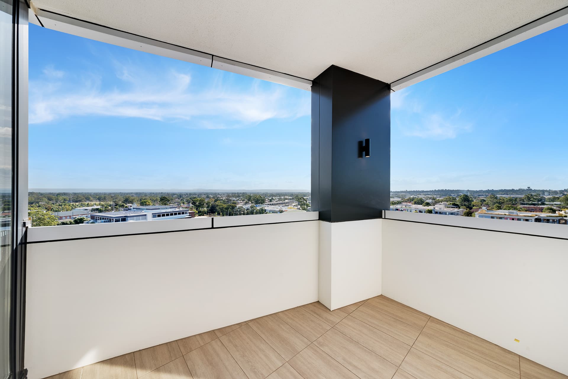 1002/1 Boys Avenue, Blacktown NSW