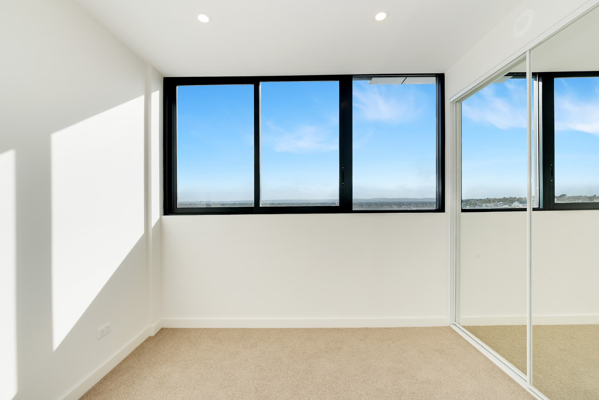 1002/1 Boys Avenue, Blacktown NSW