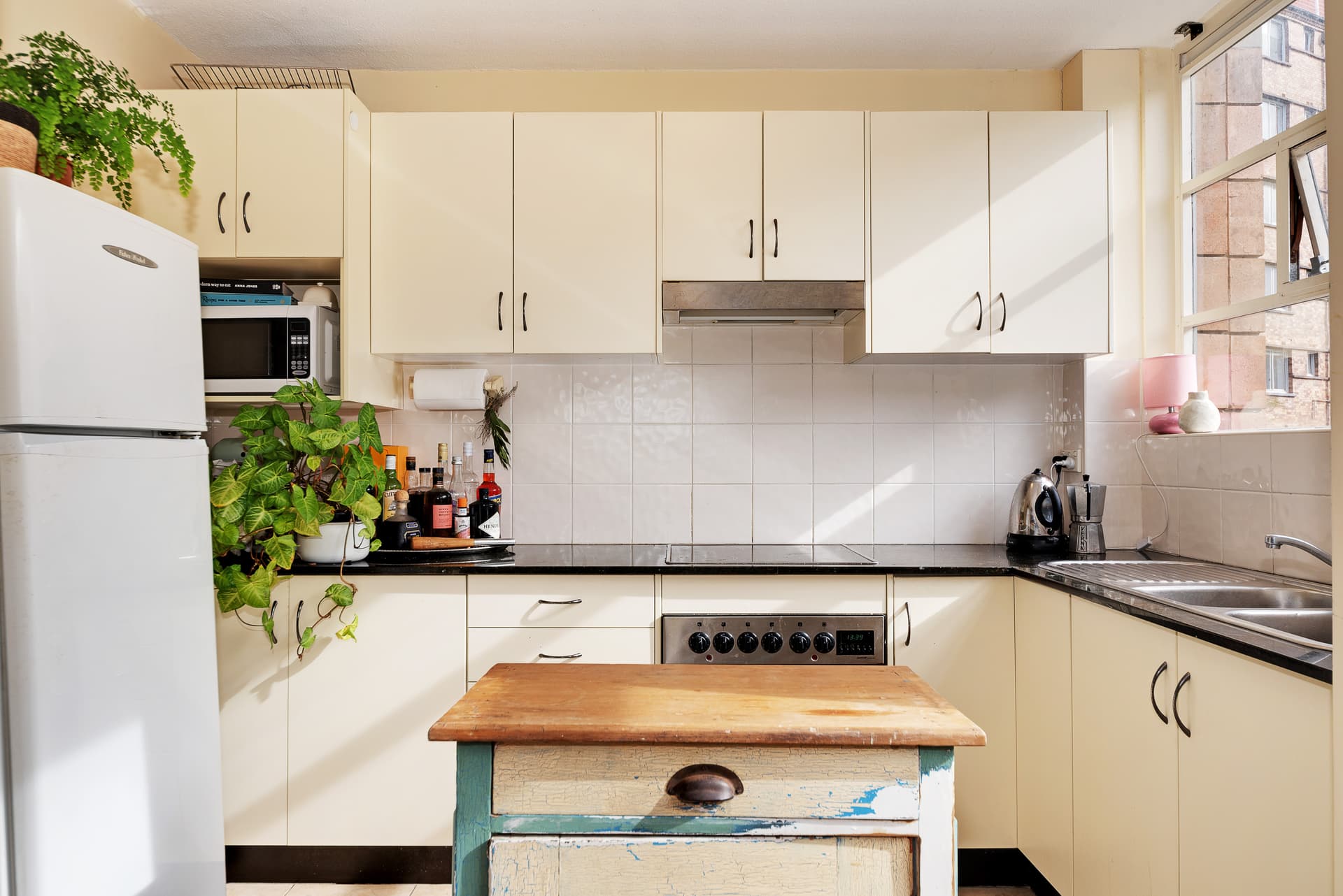 13/10 Barncleuth Square, Elizabeth Bay NSW