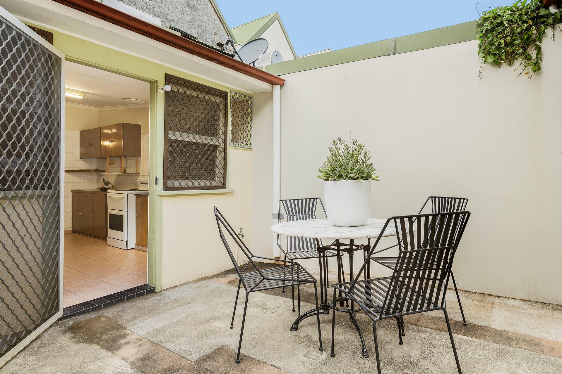 14 Walker Street, Redfern NSW