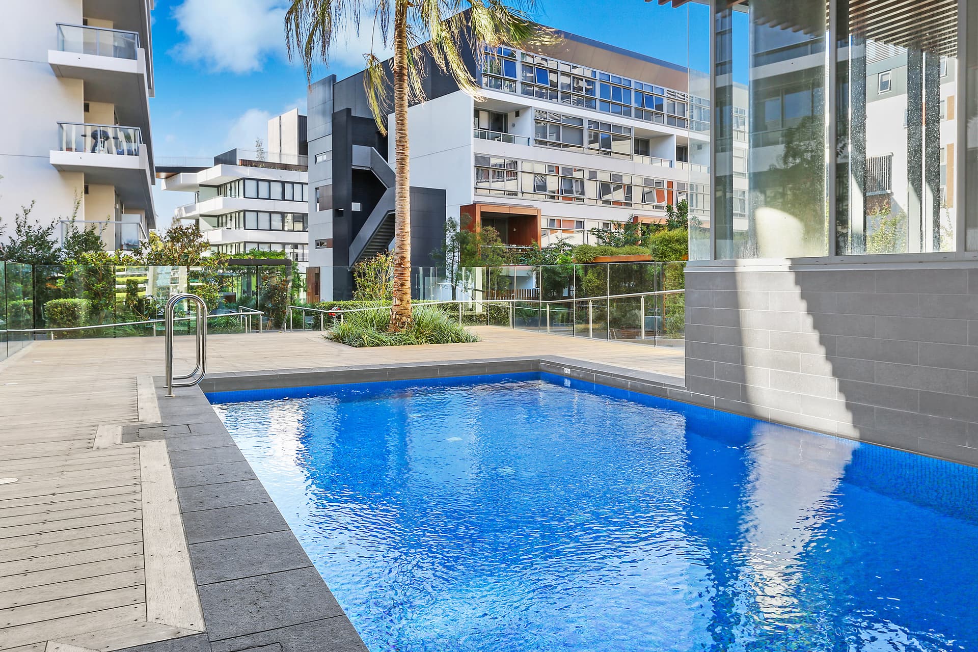 60/1 Thread Lane, Waterloo NSW