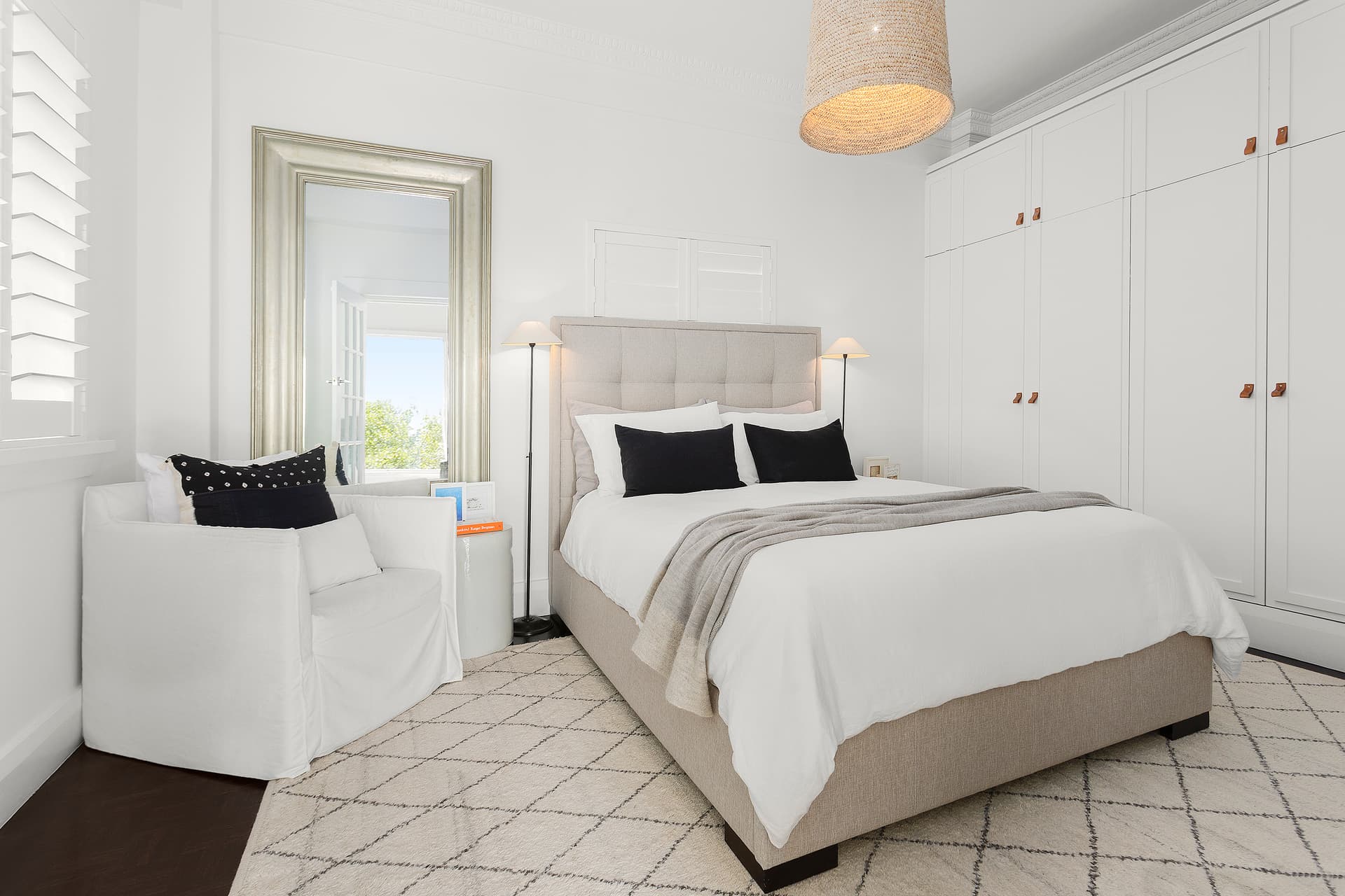 12a/6a Greenknowe Avenue, Elizabeth Bay NSW