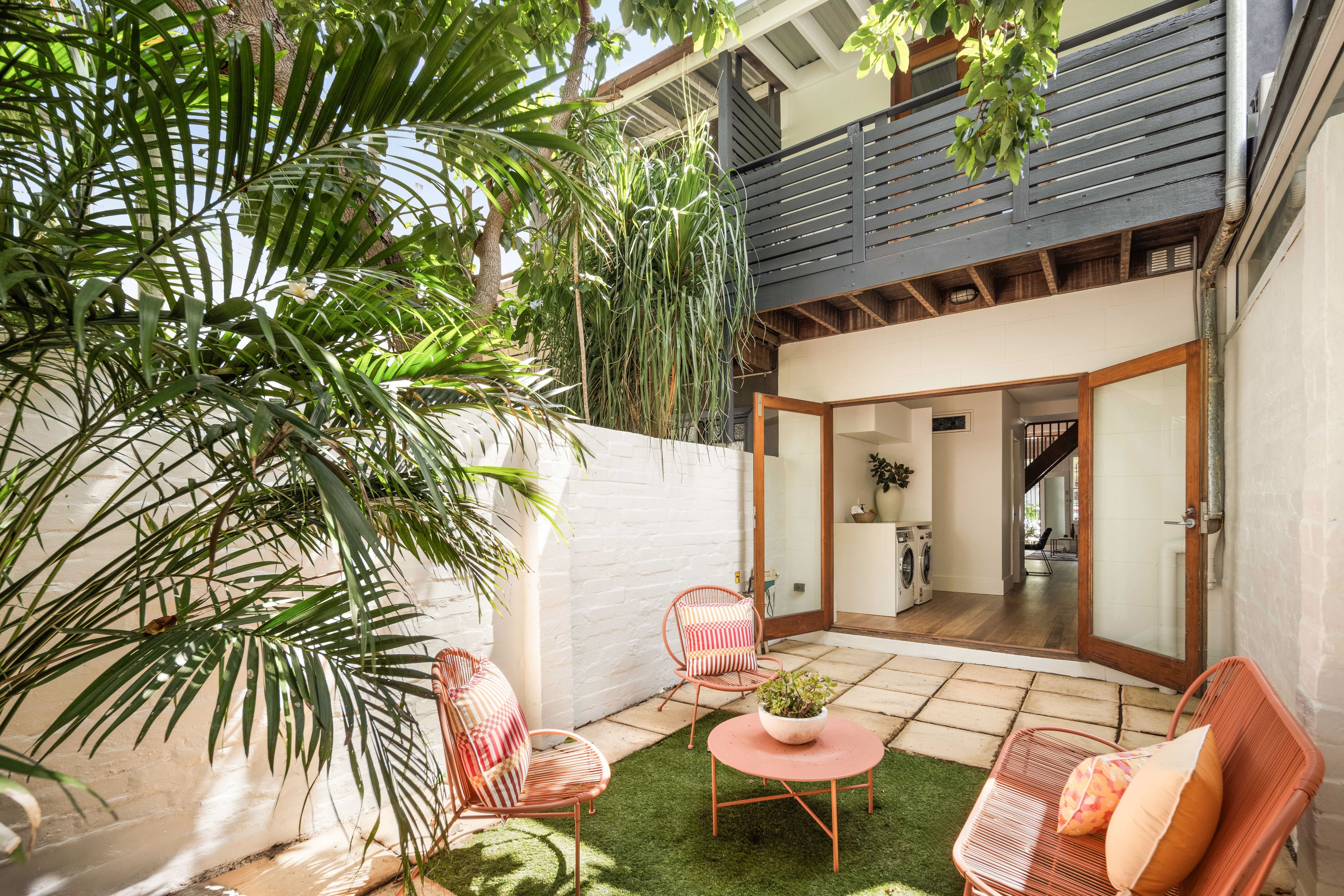 9 Rennie Street, Redfern NSW