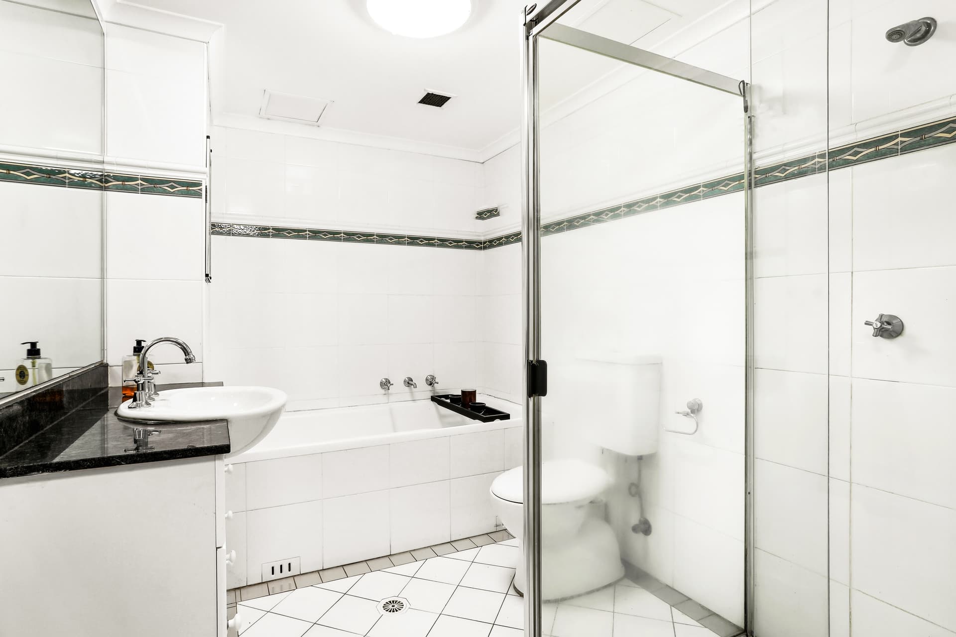 589/83-93 Dalmeny Avenue, Rosebery NSW