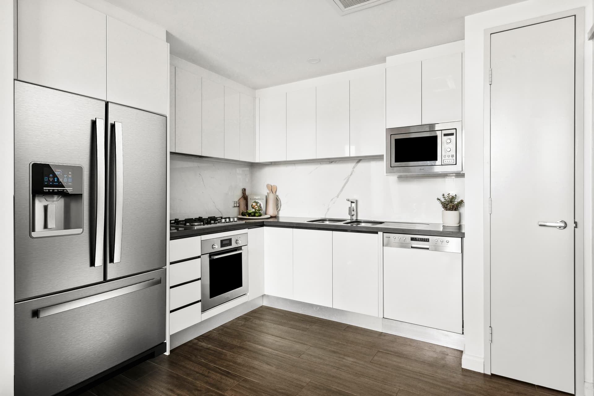 451/102 Dalmeny Avenue, Rosebery NSW