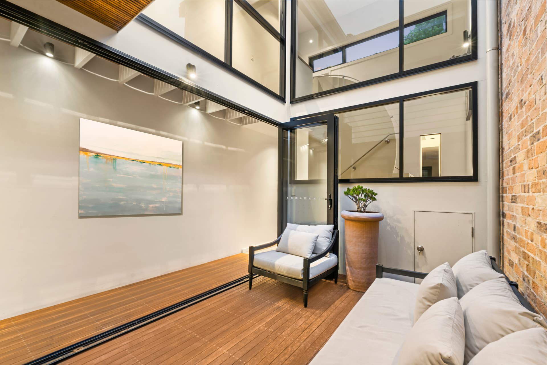 692 Bourke Street, Redfern NSW