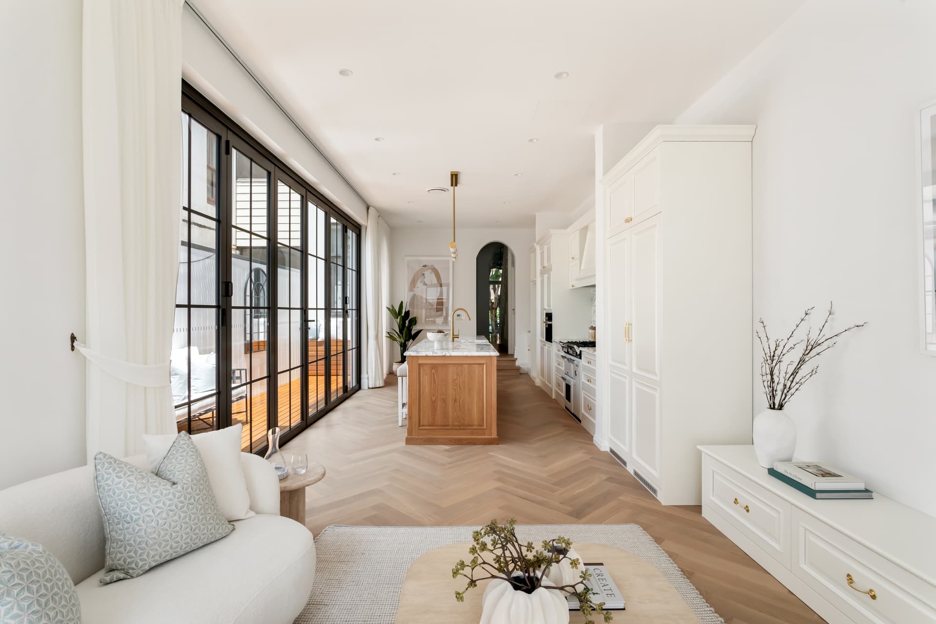 22 Maddison Street, Redfern NSW