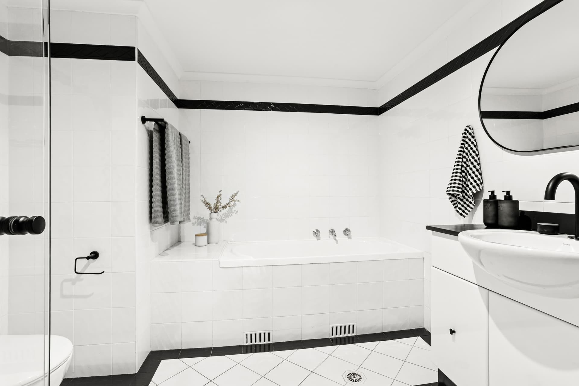 546/83-93 Dalmeny Avenue, Rosebery NSW