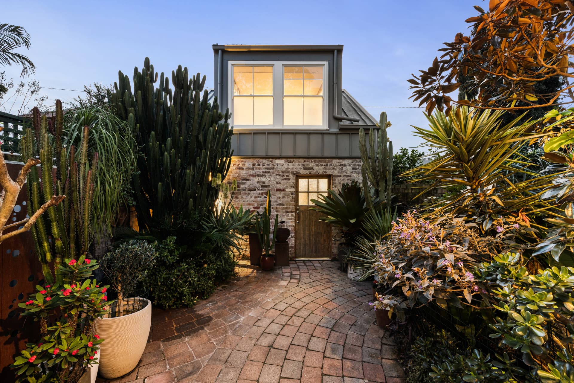 741 South Dowling Street, Redfern NSW