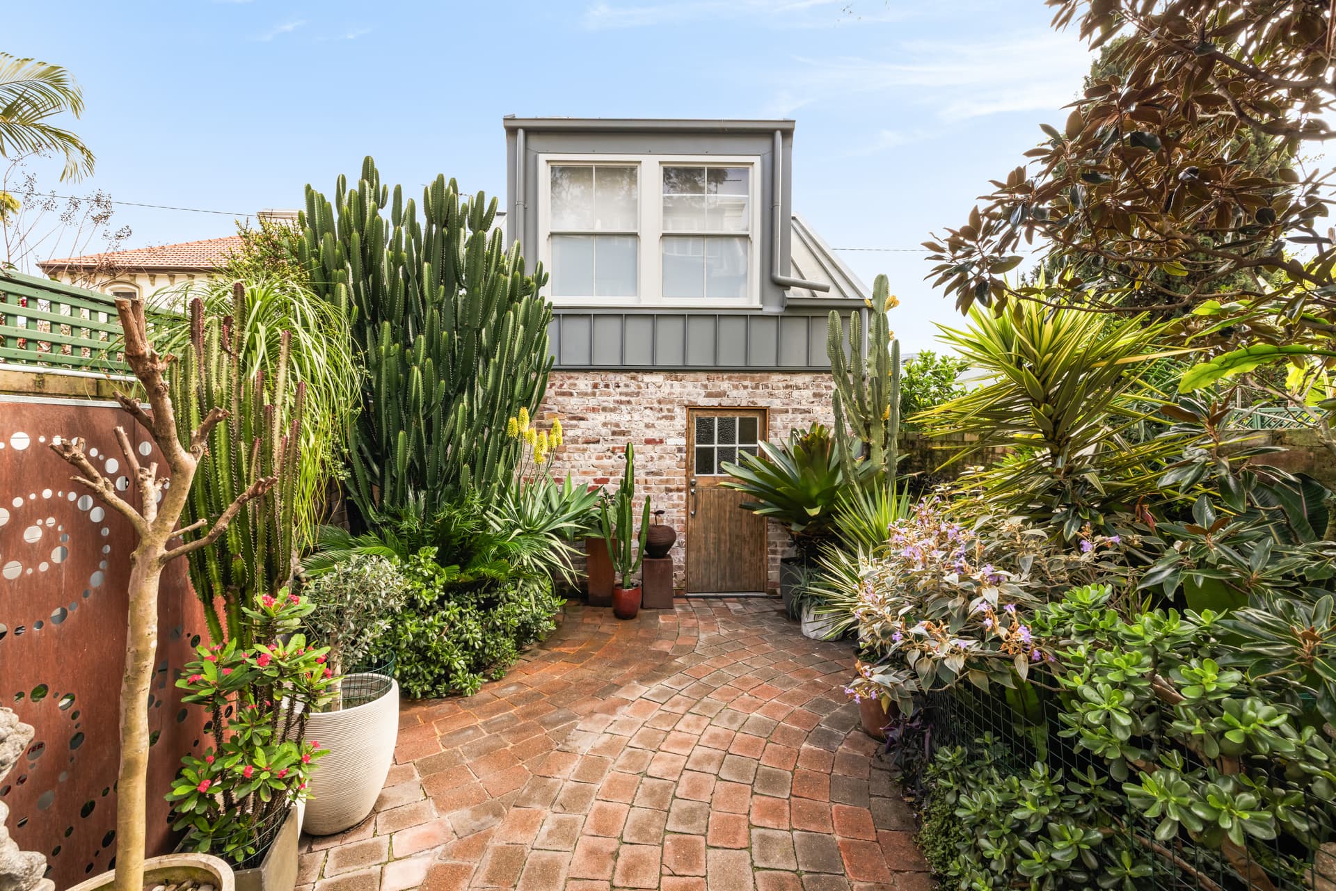 741 South Dowling Street, Redfern NSW