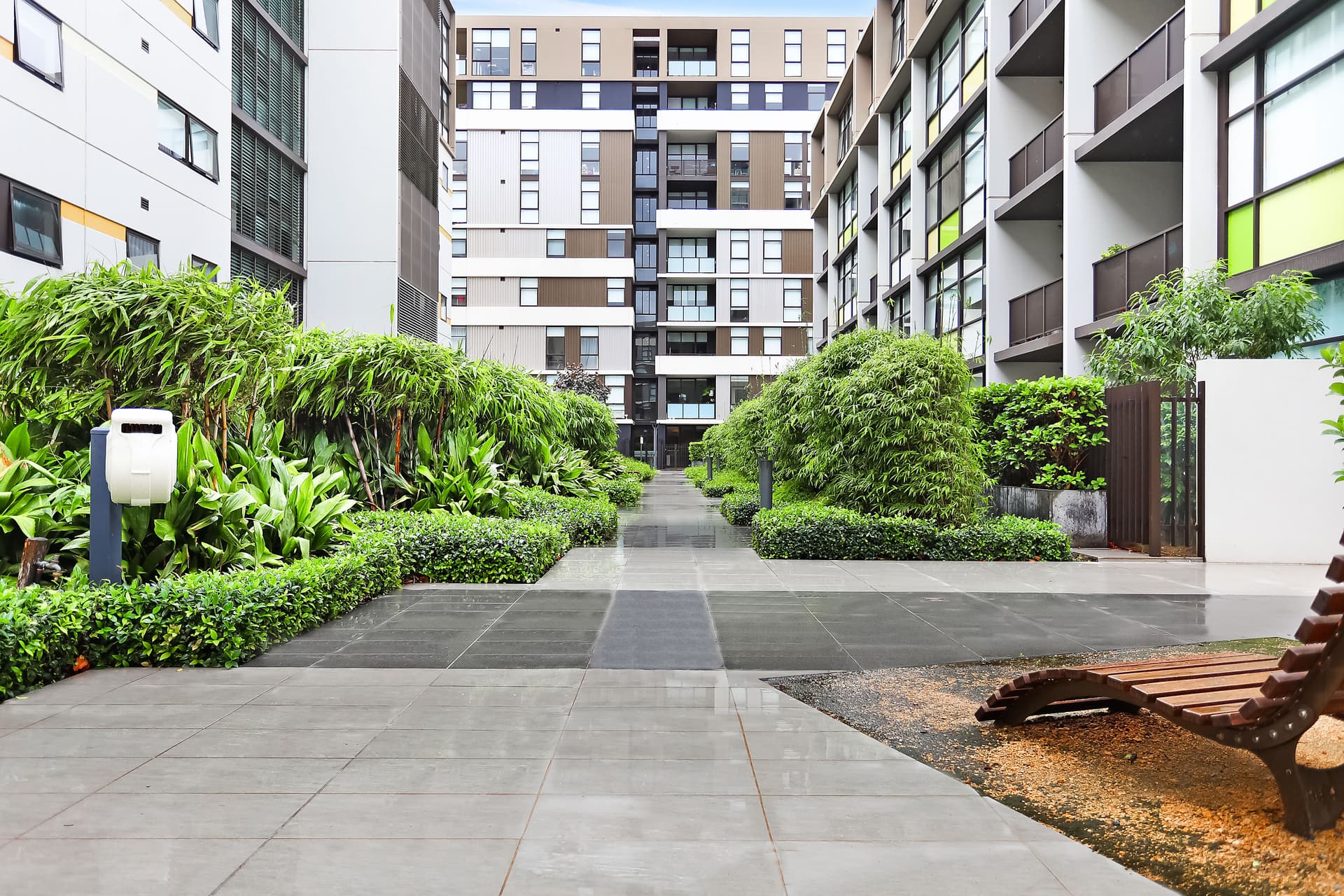 709/1 Hutchinson Walk, Zetland NSW