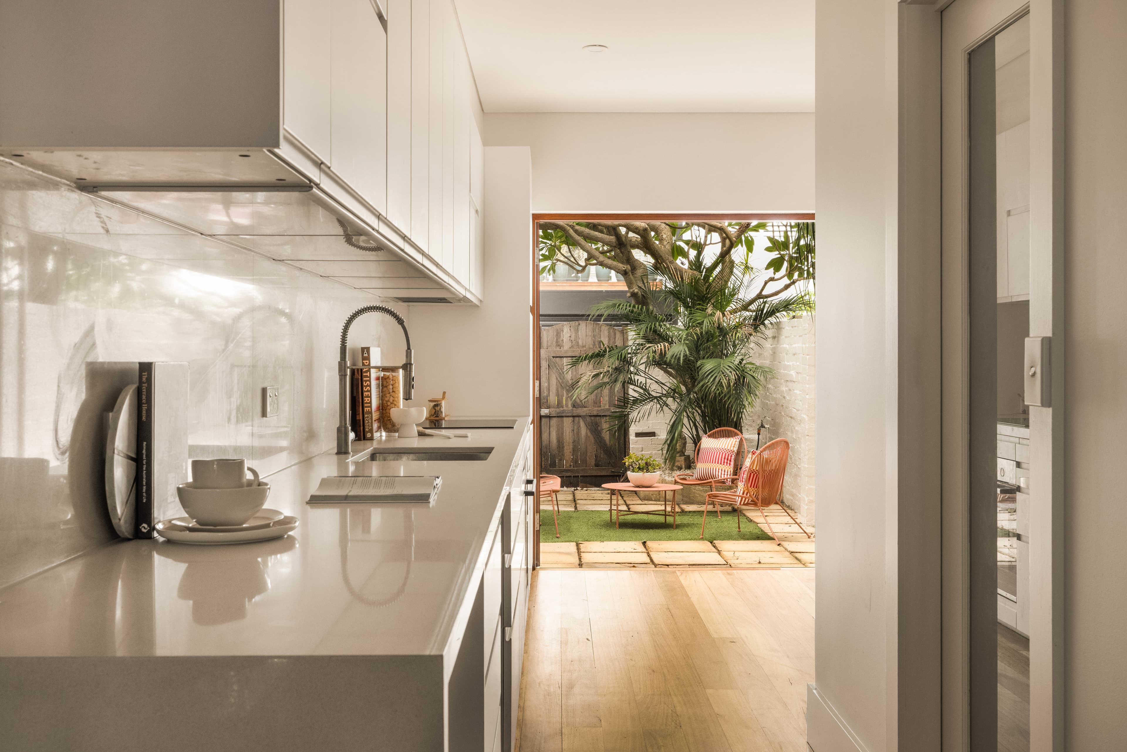 9 Rennie Street, Redfern NSW