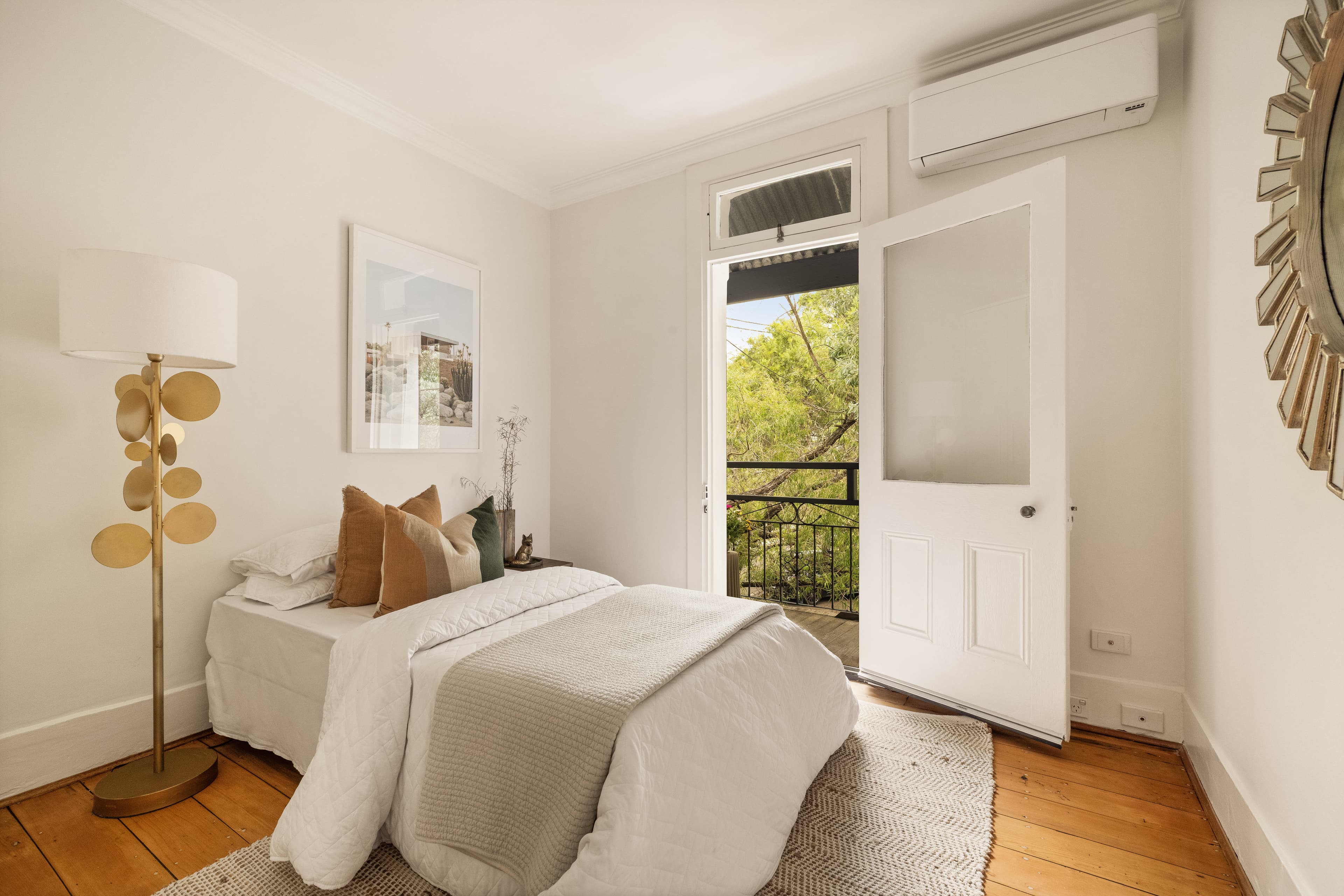 9 Rennie Street, Redfern NSW