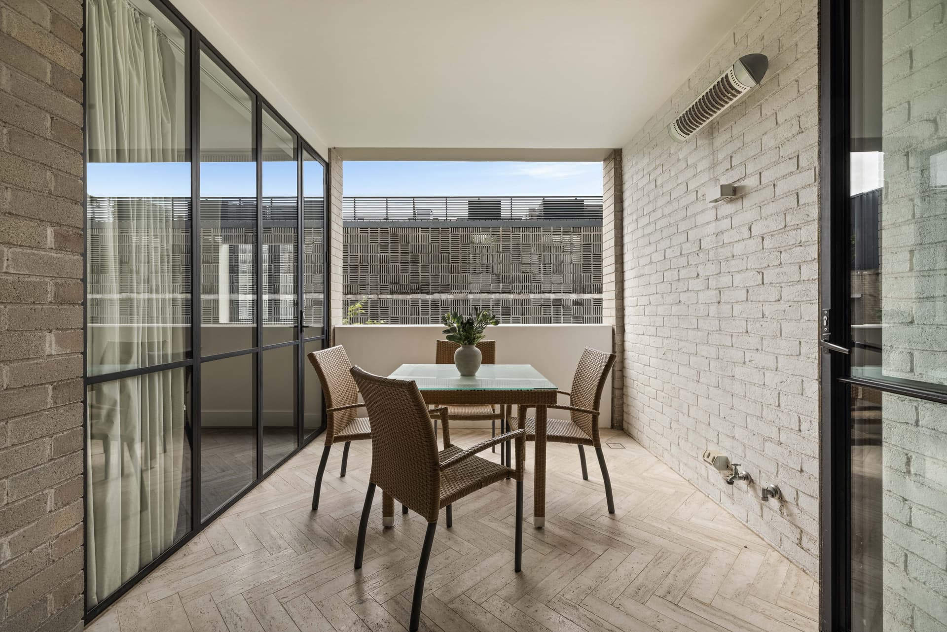 305/17 Danks Street, Waterloo NSW