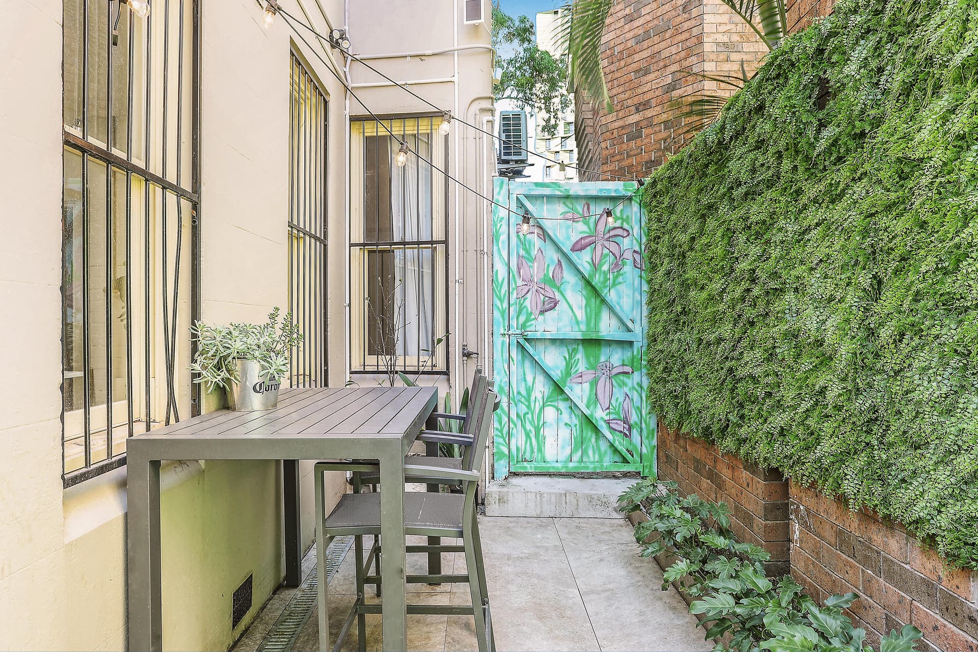 52 Hugo Street, Redfern NSW