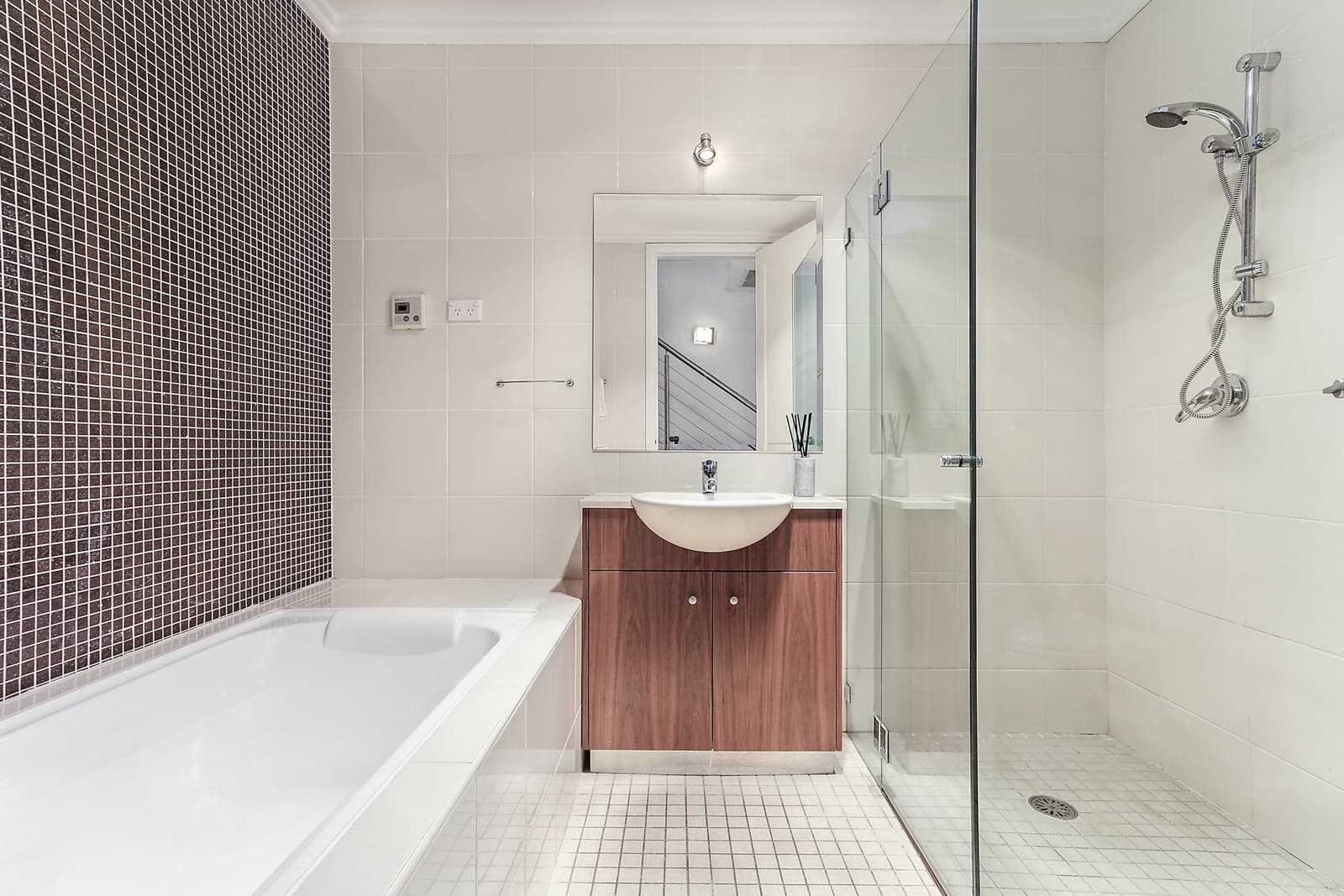 2 Boronia Street, Redfern NSW