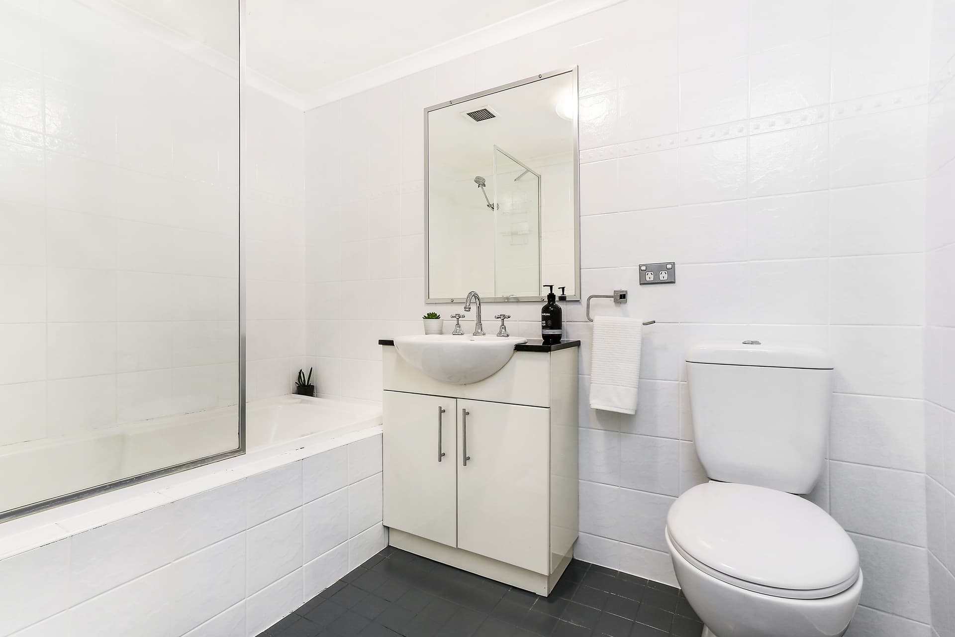 303/1-3 Botany Road, Waterloo NSW