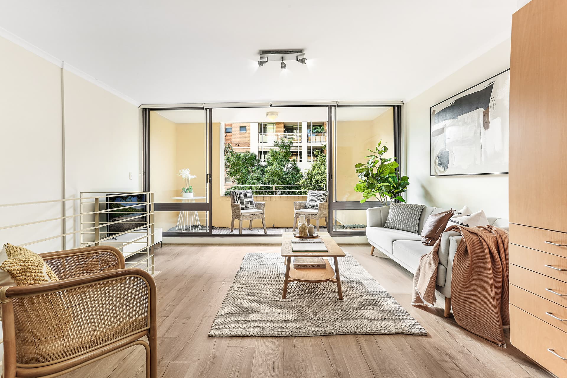 H04/780 Bourke Street, Redfern NSW